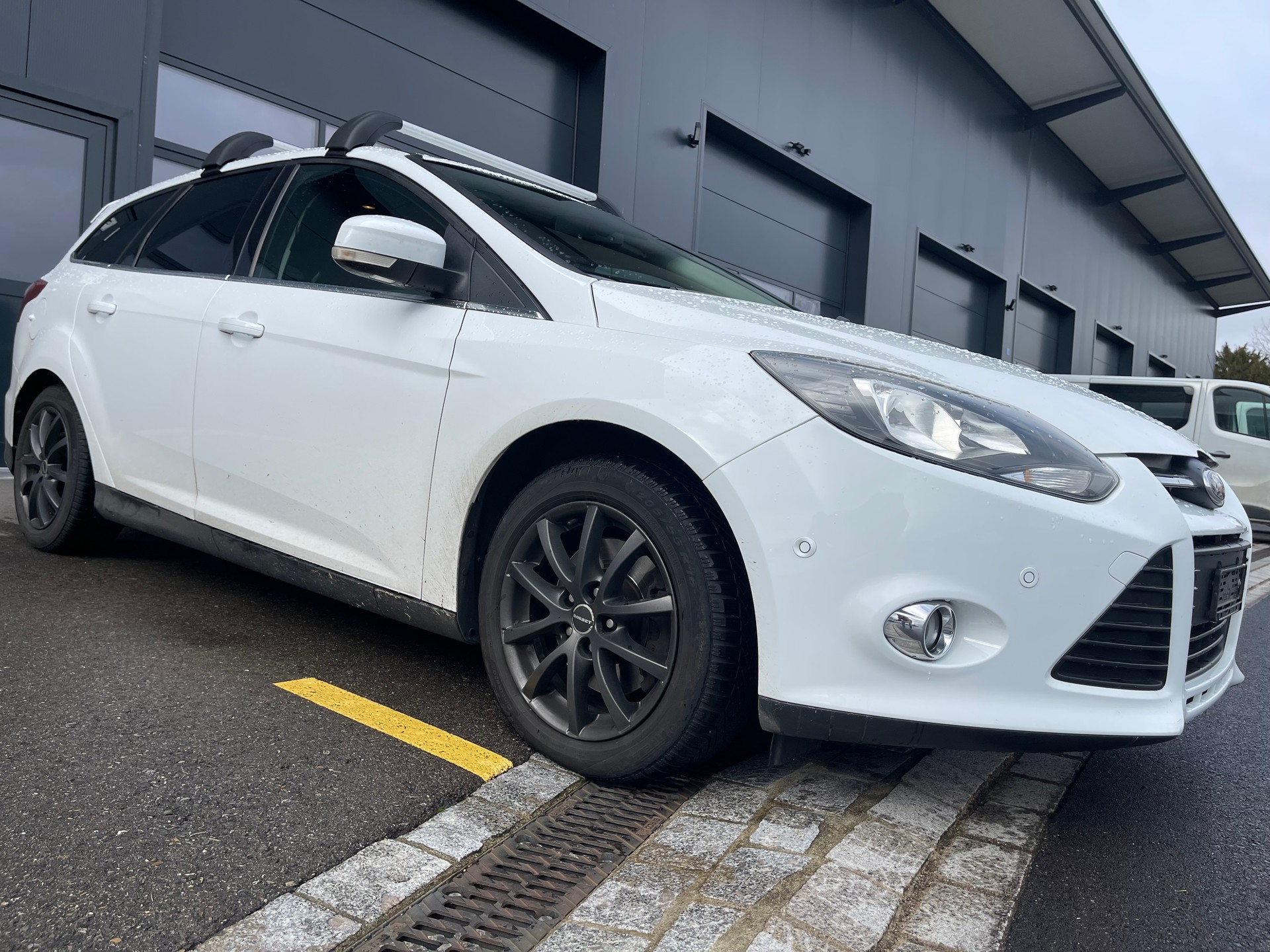 FORD Focus 2.0 TDCi Trend PowerShift-image-6