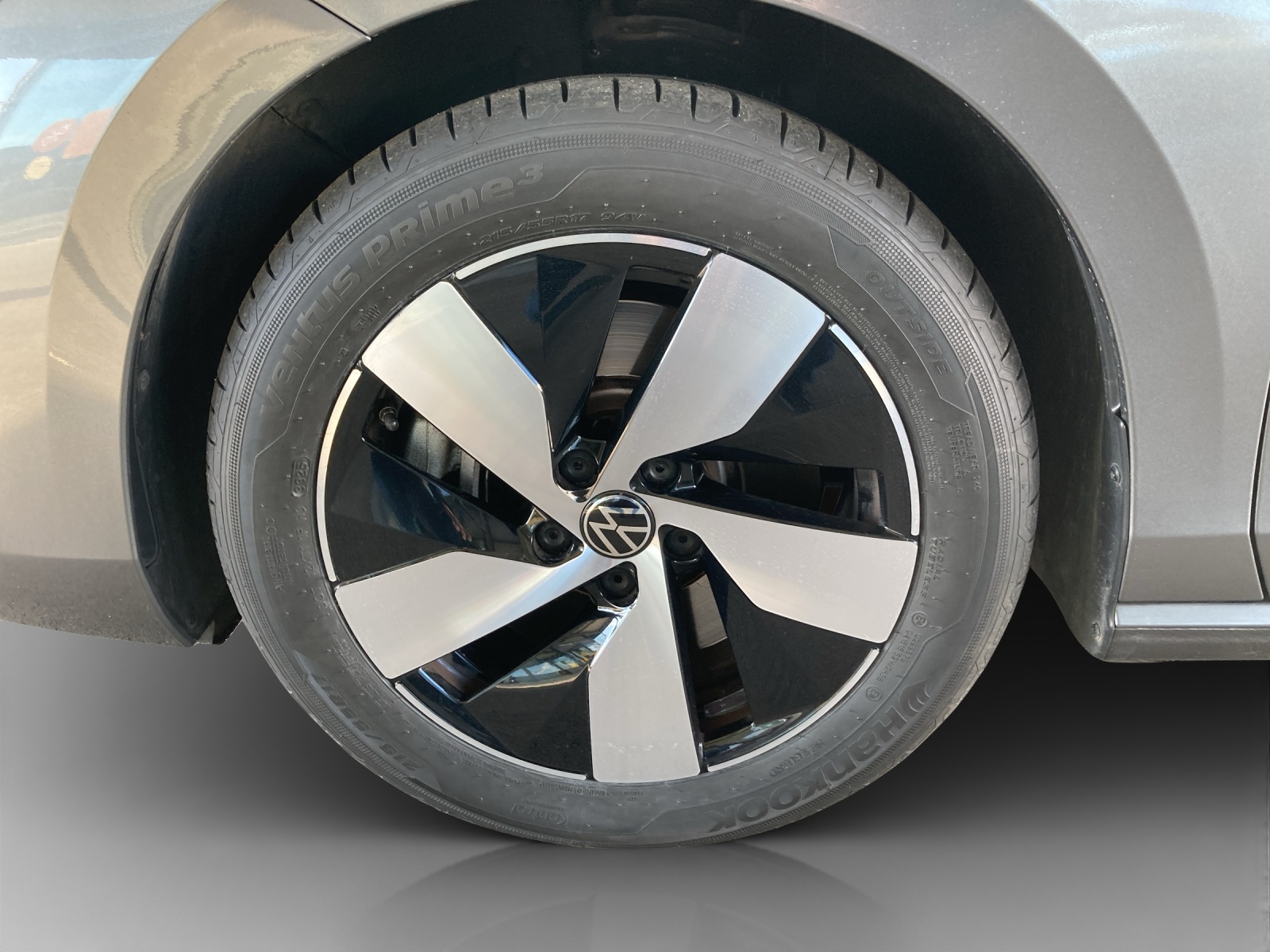 VW Passat Variant 2.0 TDI evo Business 4 Motion DSG-image-15