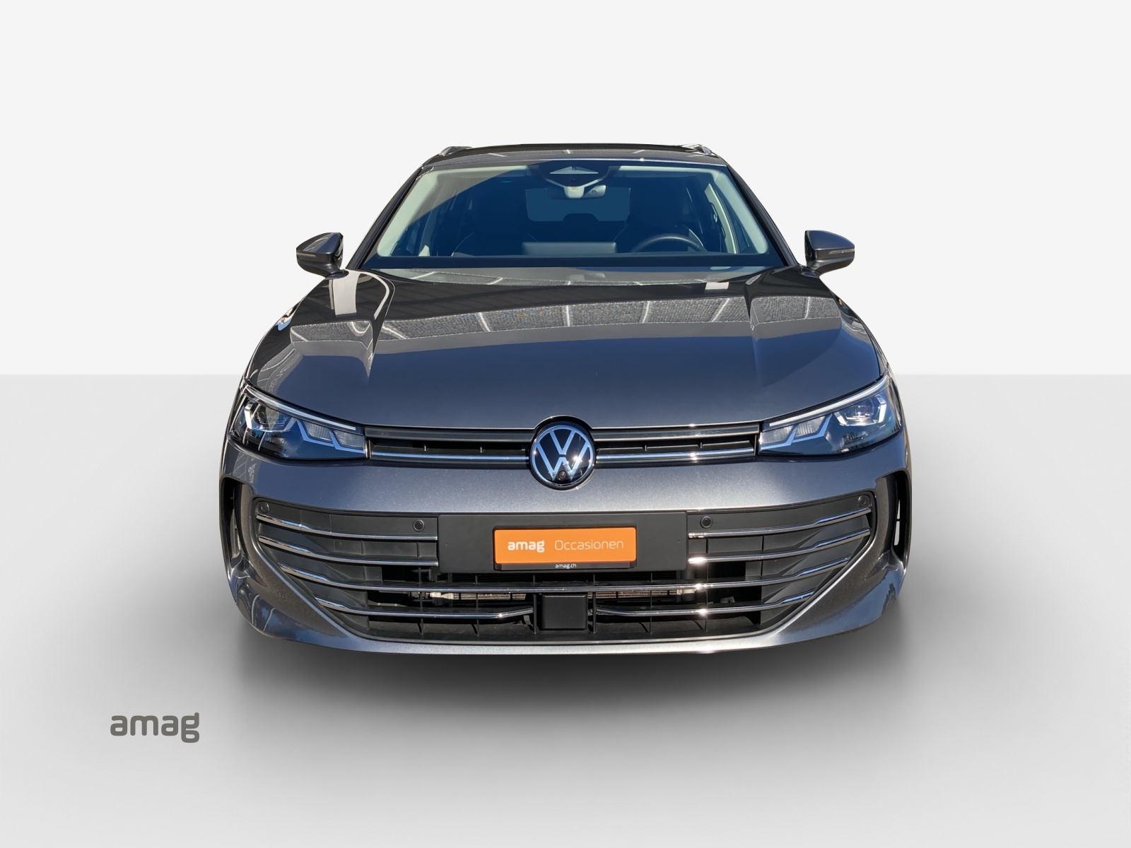 VW Passat Variant 2.0 TDI evo Business 4 Motion DSG-image-6