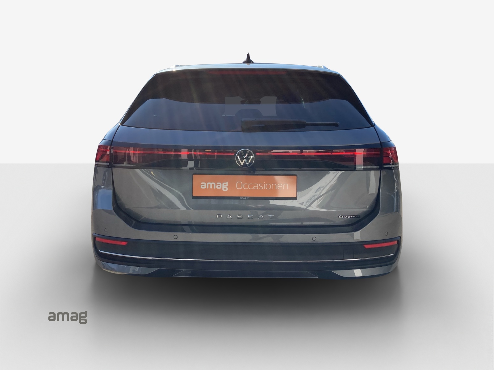 VW Passat Variant 2.0 TDI evo Business 4 Motion DSG-image-3