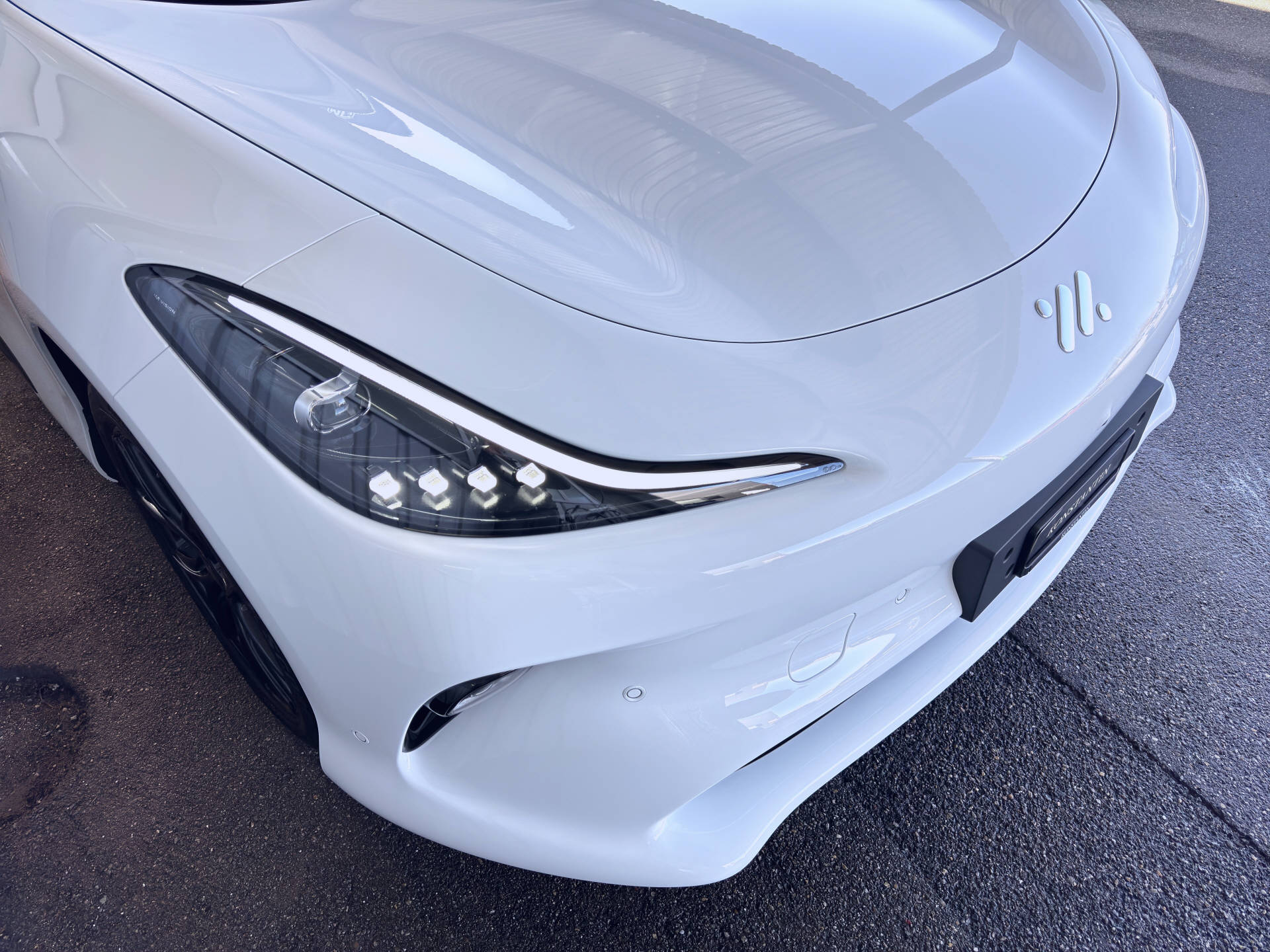 MG IM6 100 kWh Performance 20 4WD-image-7