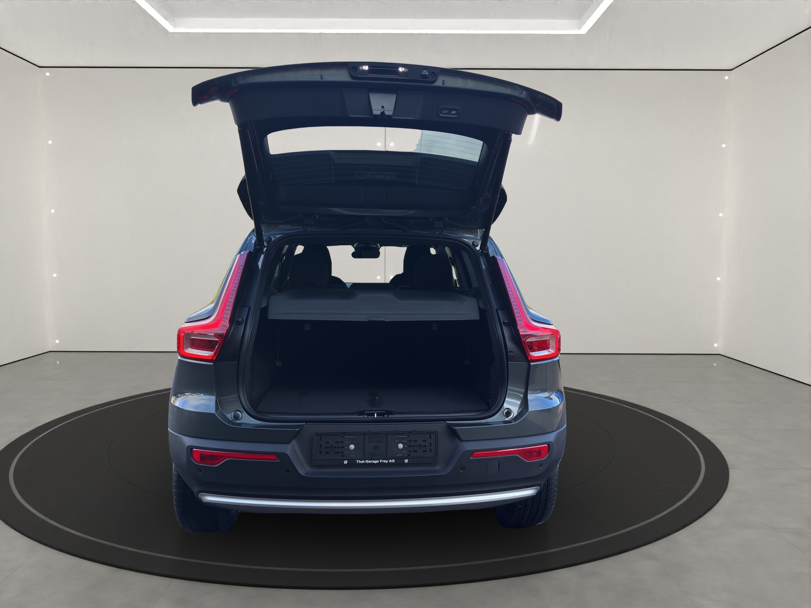 VOLVO XC40 2.0 B3 MH XCITE-image-11