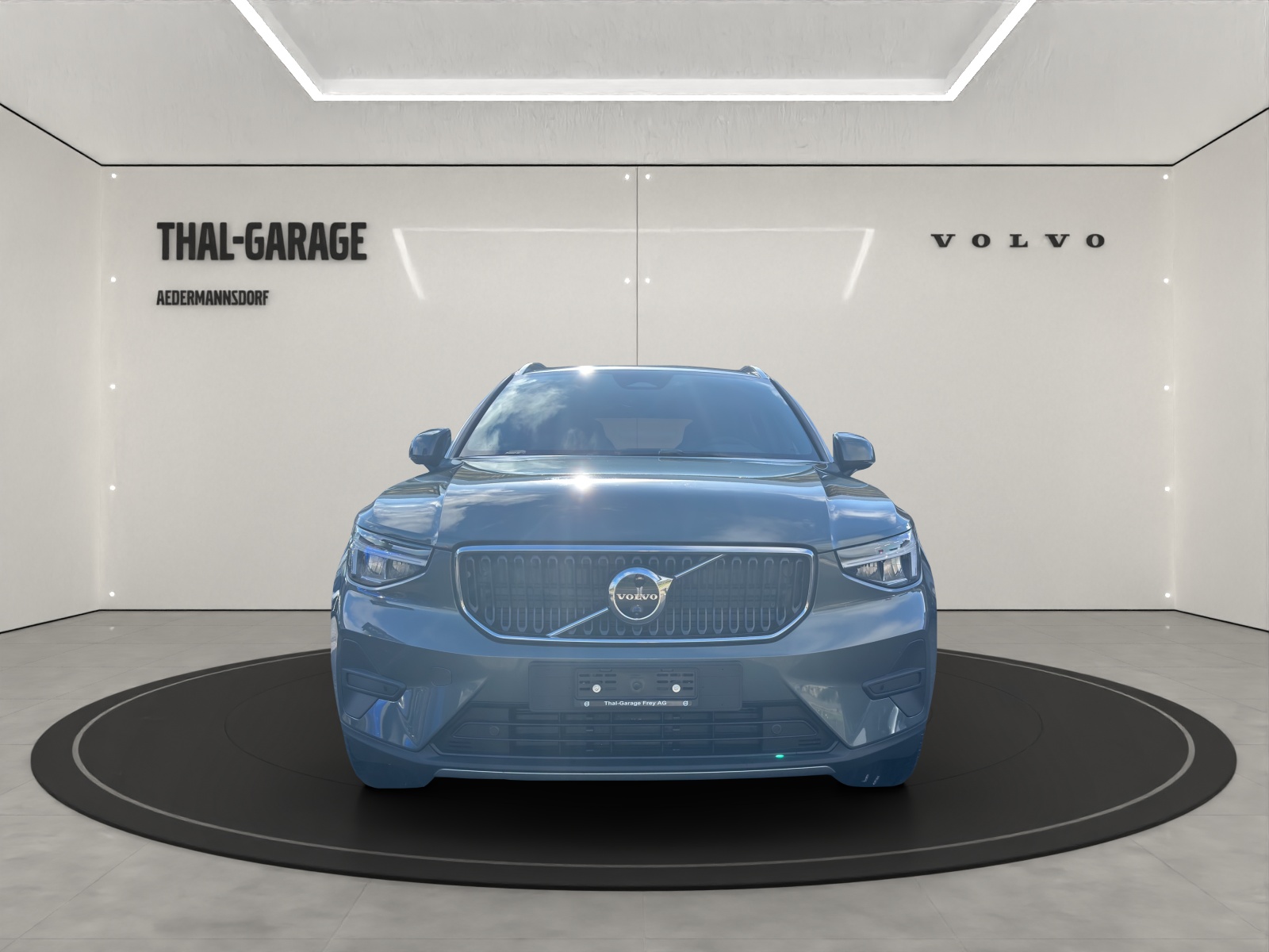 VOLVO XC40 2.0 B3 MH XCITE-image-1