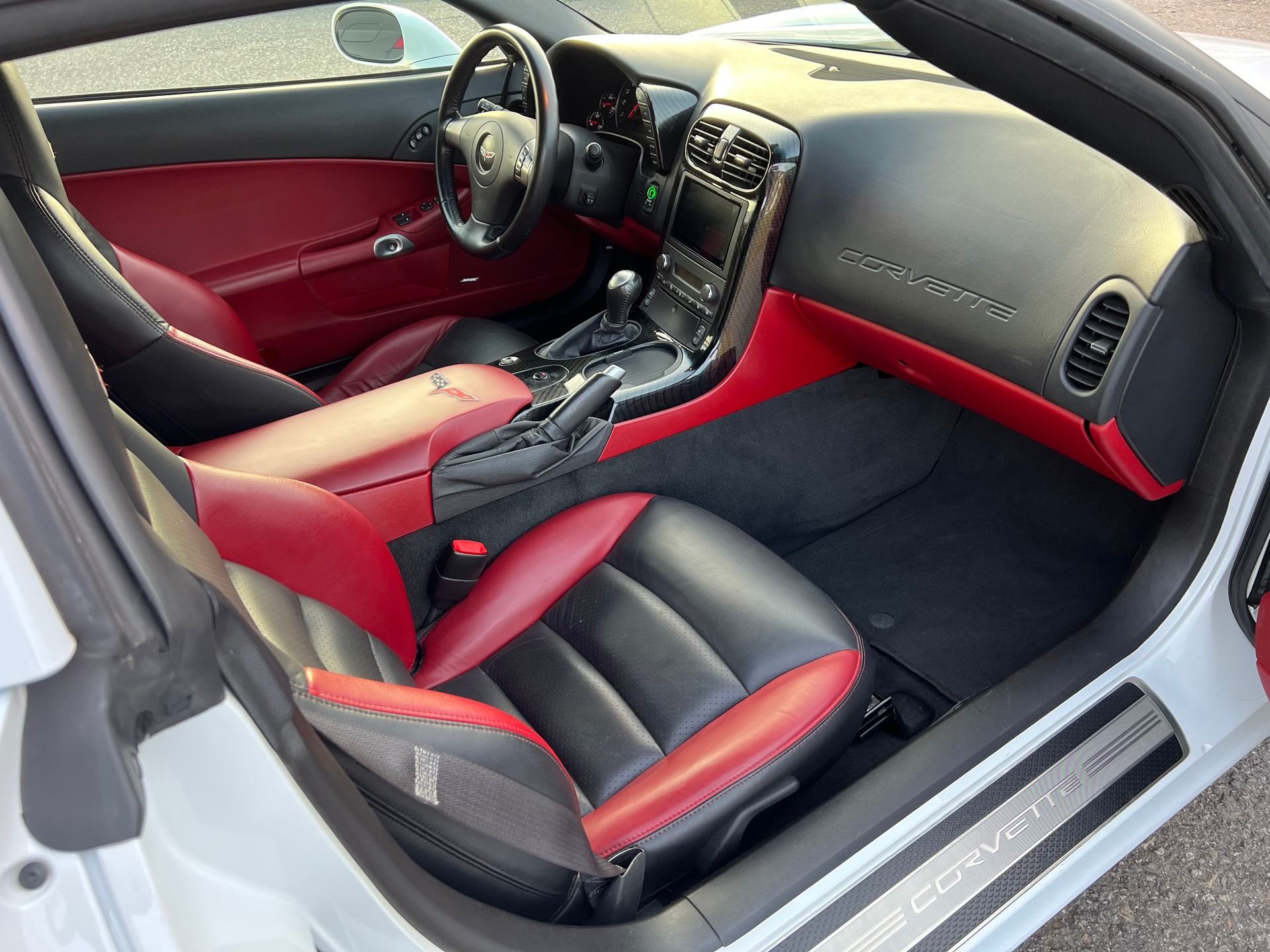 CHEVROLET Corvette Z06 - Ron Fellows Edition No. 105 of 399-image-13