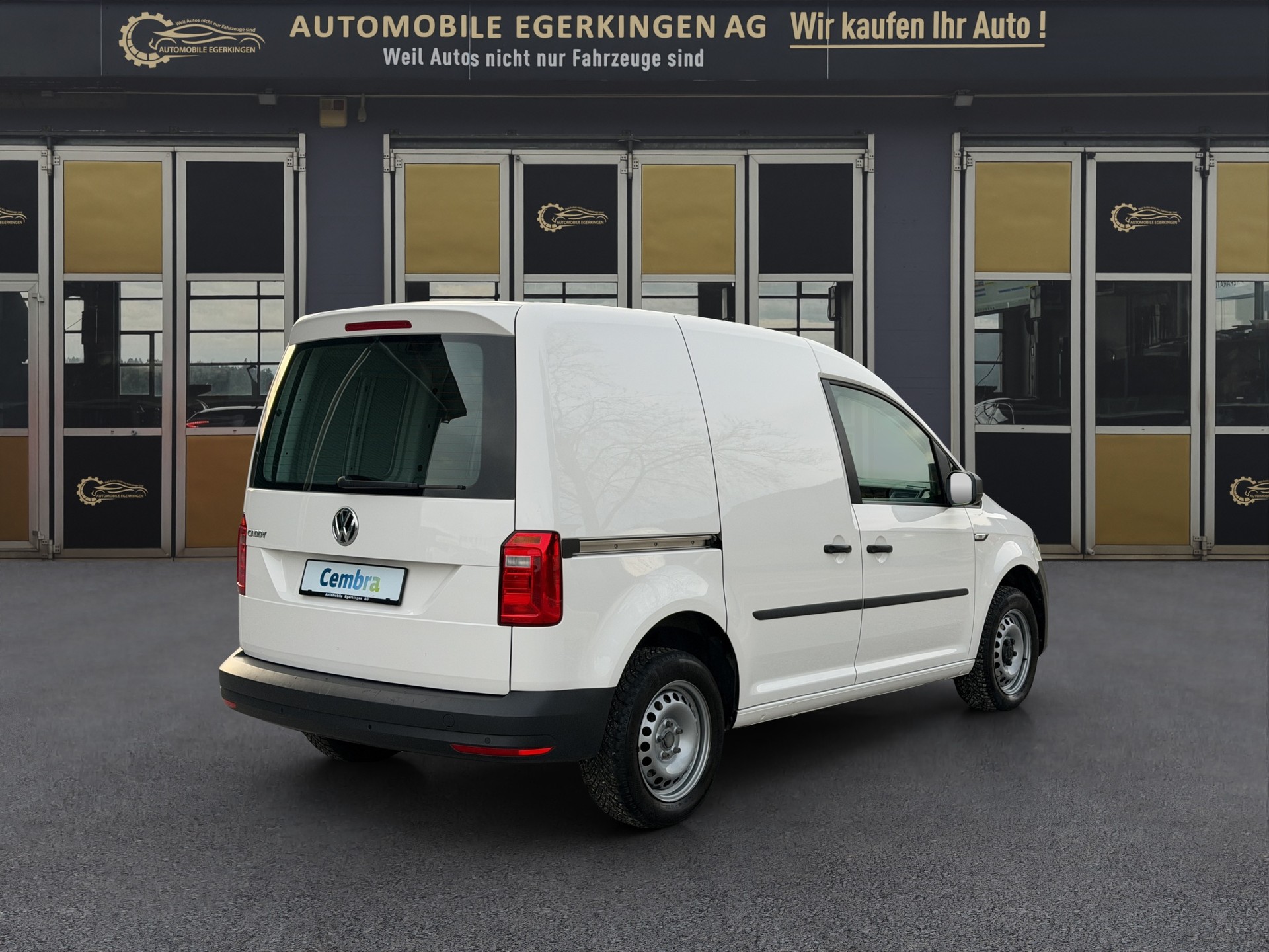 VW Caddy 2.0TDI Entry BlueMotion Technology-image-4