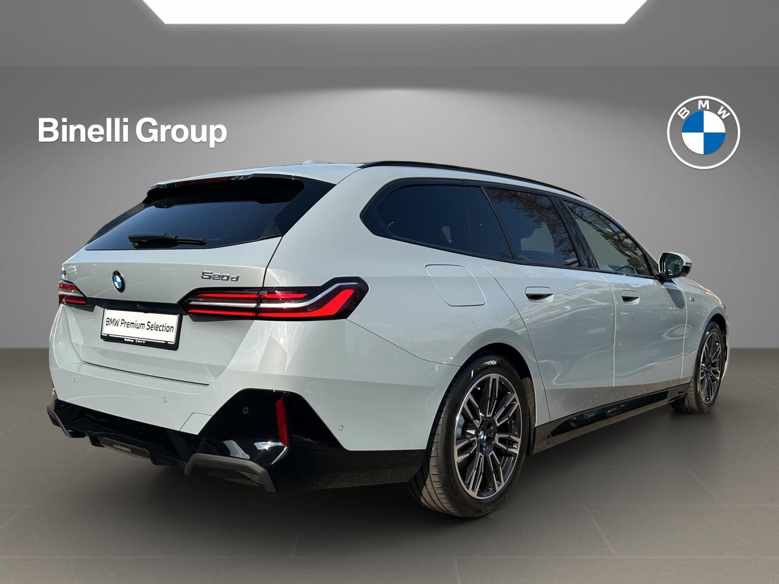 BMW 520d xDrive Touring-image-4