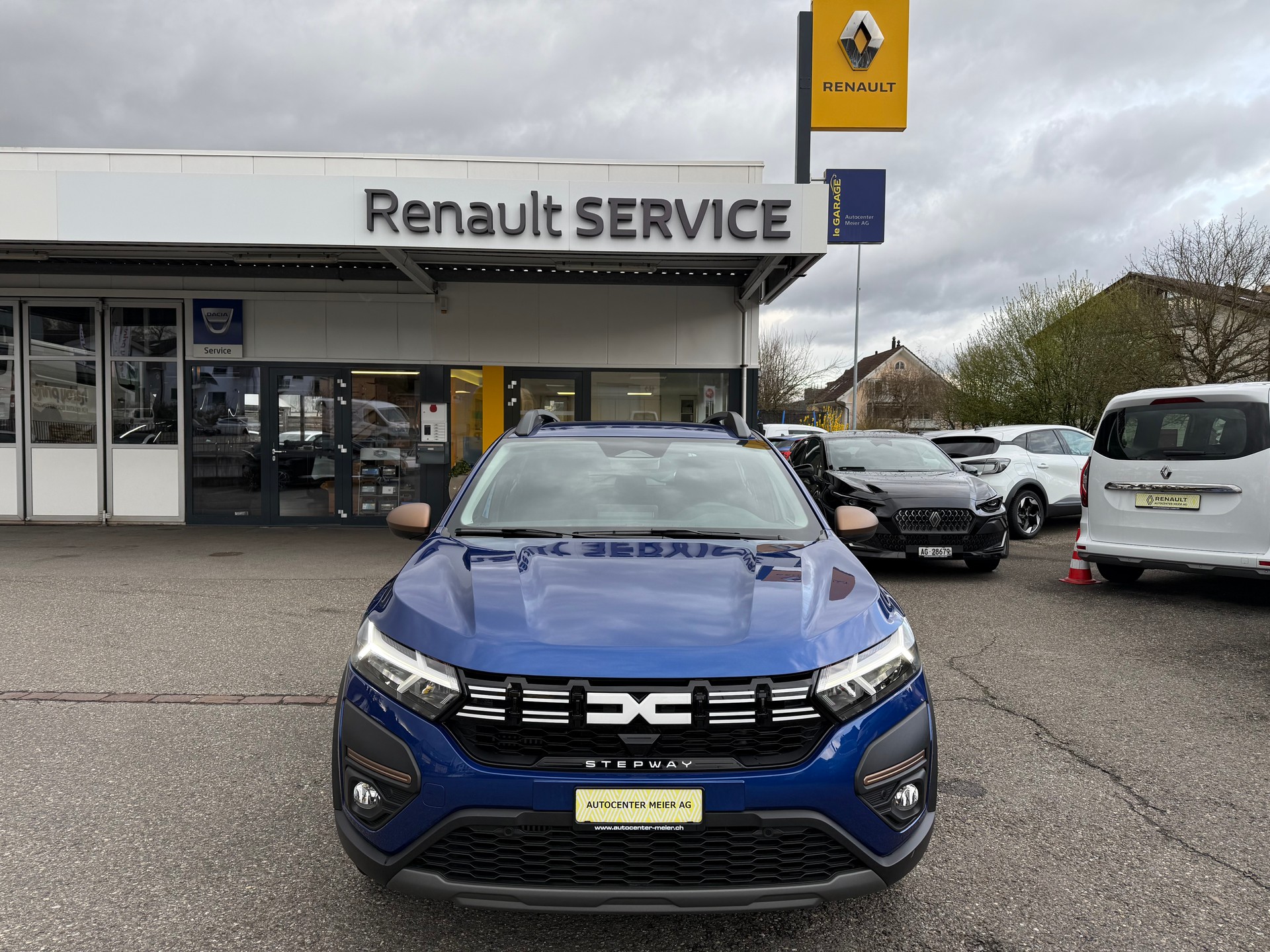 DACIA Sandero Stepway TCe 90 Extreme+ CVT-image-0