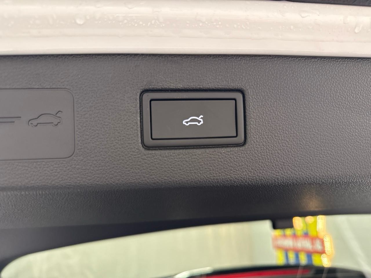 VW T-Roc 1.5 eTSI mHEV R-Line DSG-image-13