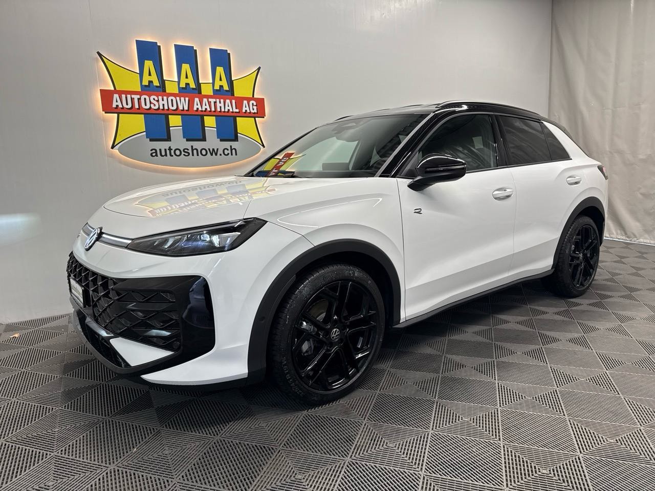 VW T-Roc 1.5 eTSI mHEV R-Line DSG