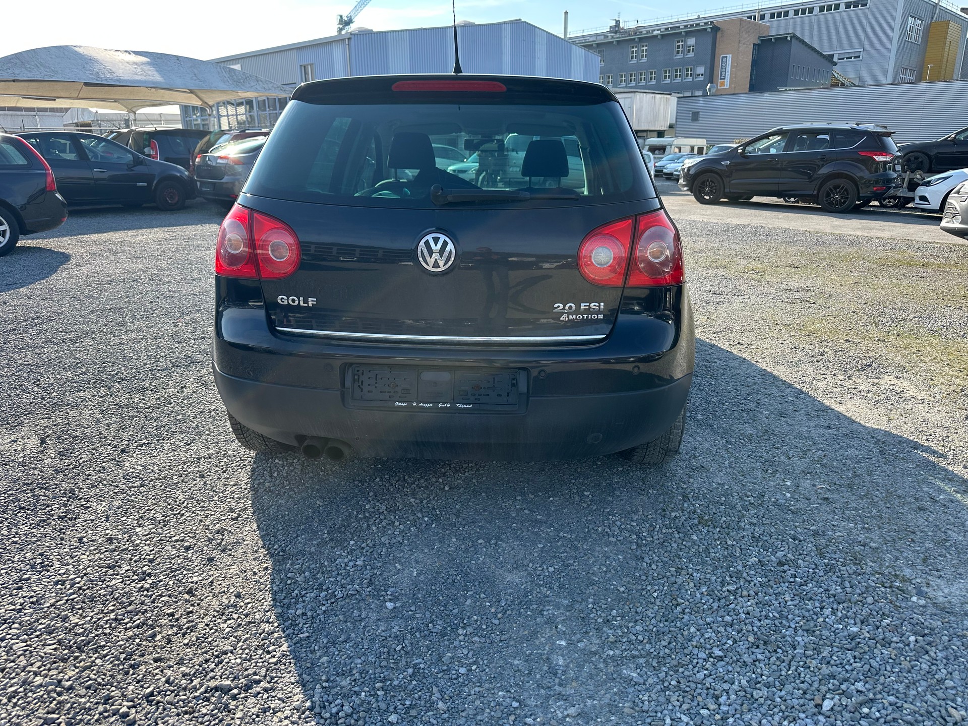 VW Golf 2.0 FSI GT Sport 4Motion-image-3