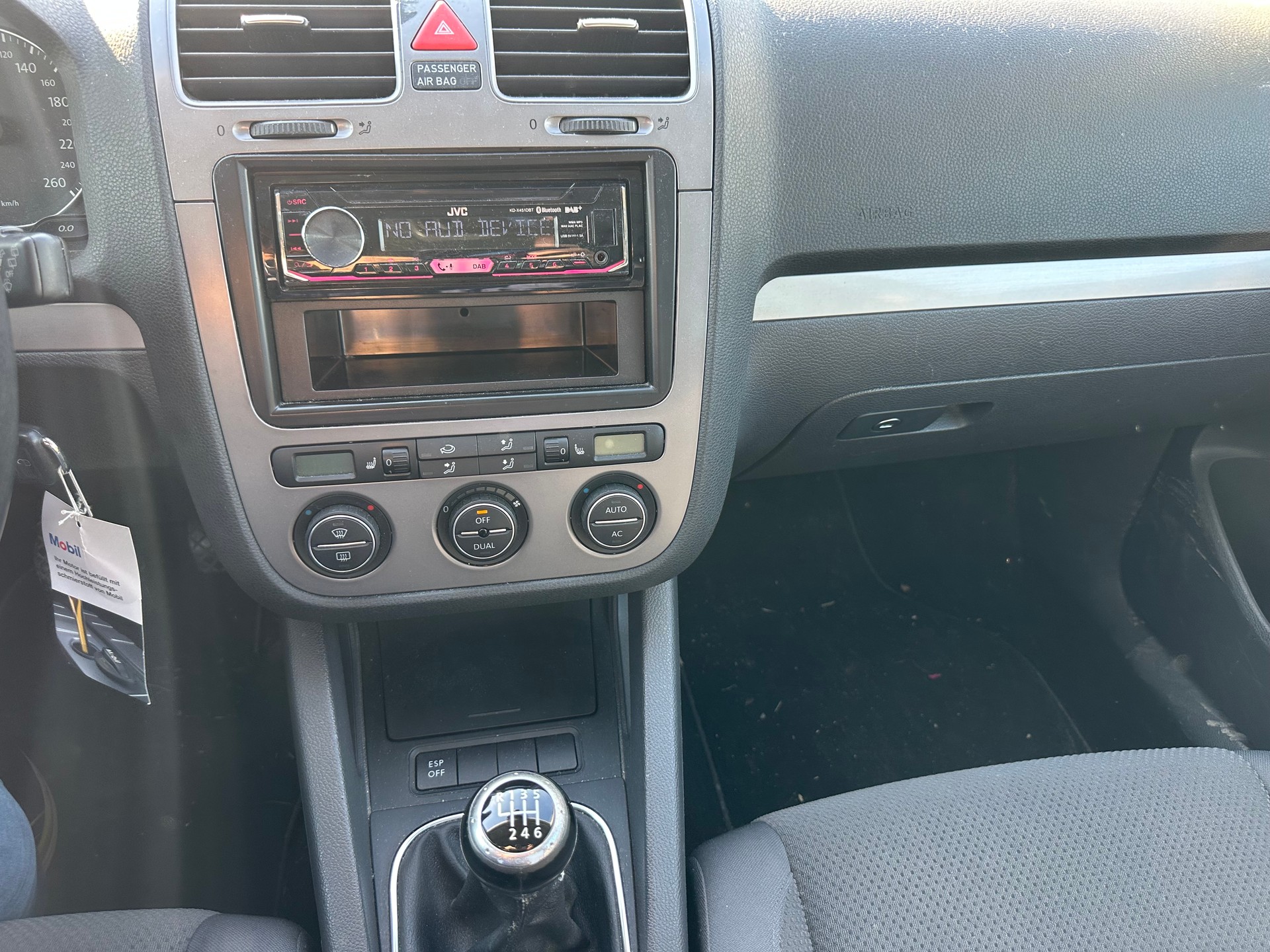 VW Golf 2.0 FSI GT Sport 4Motion-image-9