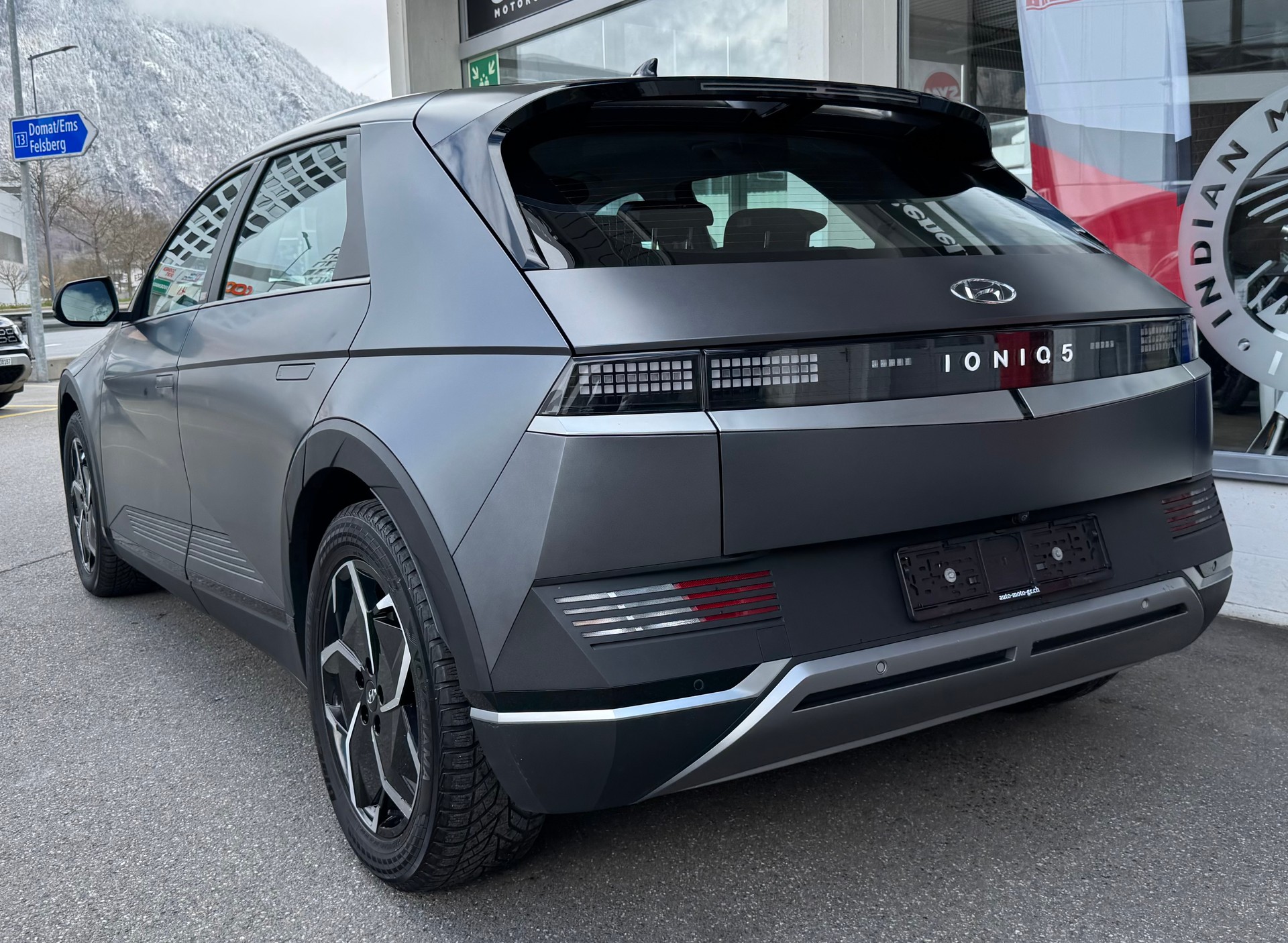HYUNDAI Ioniq 5 72kWh Origo 4WD-image-3