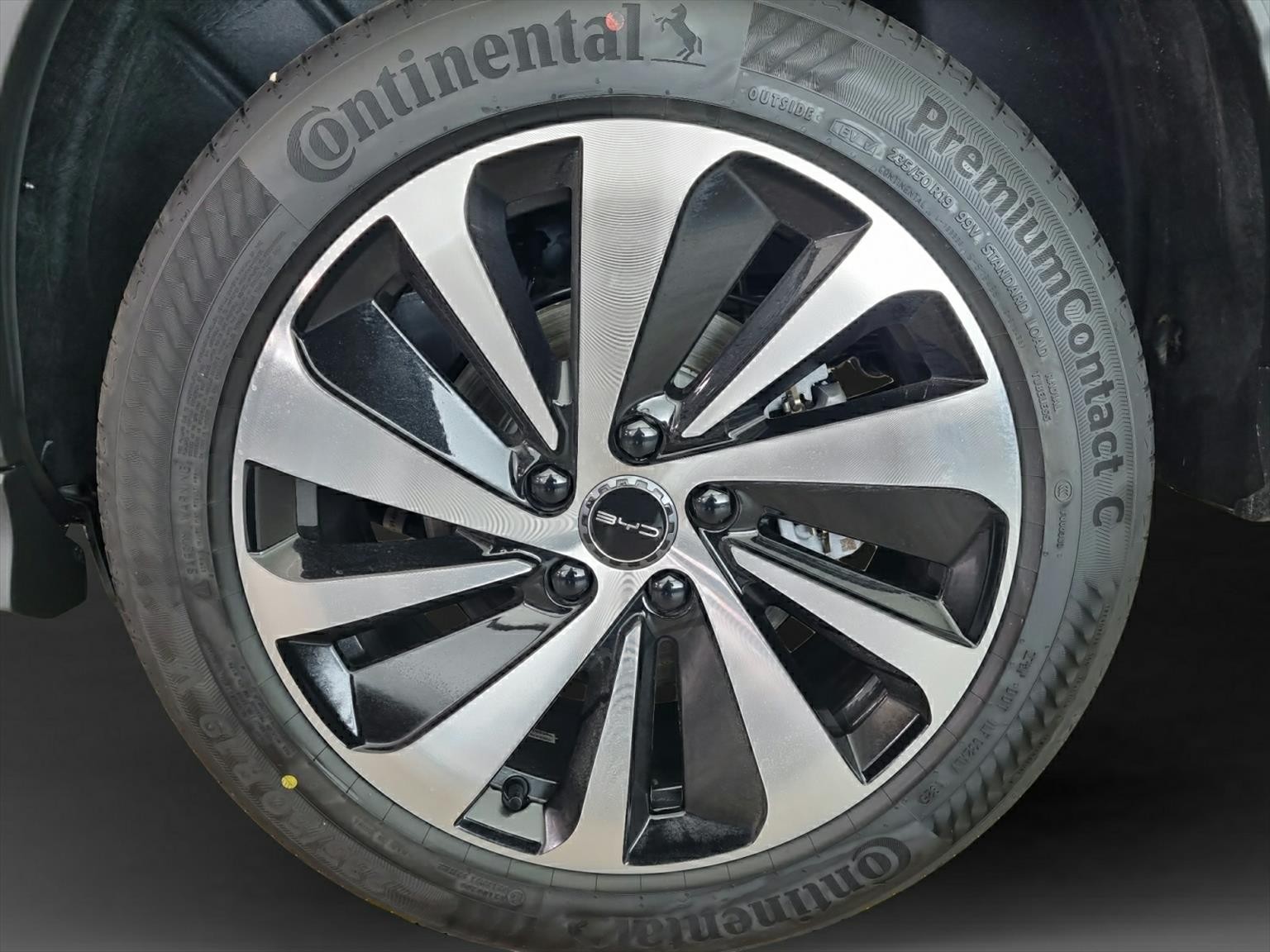 BYD Seal U DM-i Design AWD-image-15