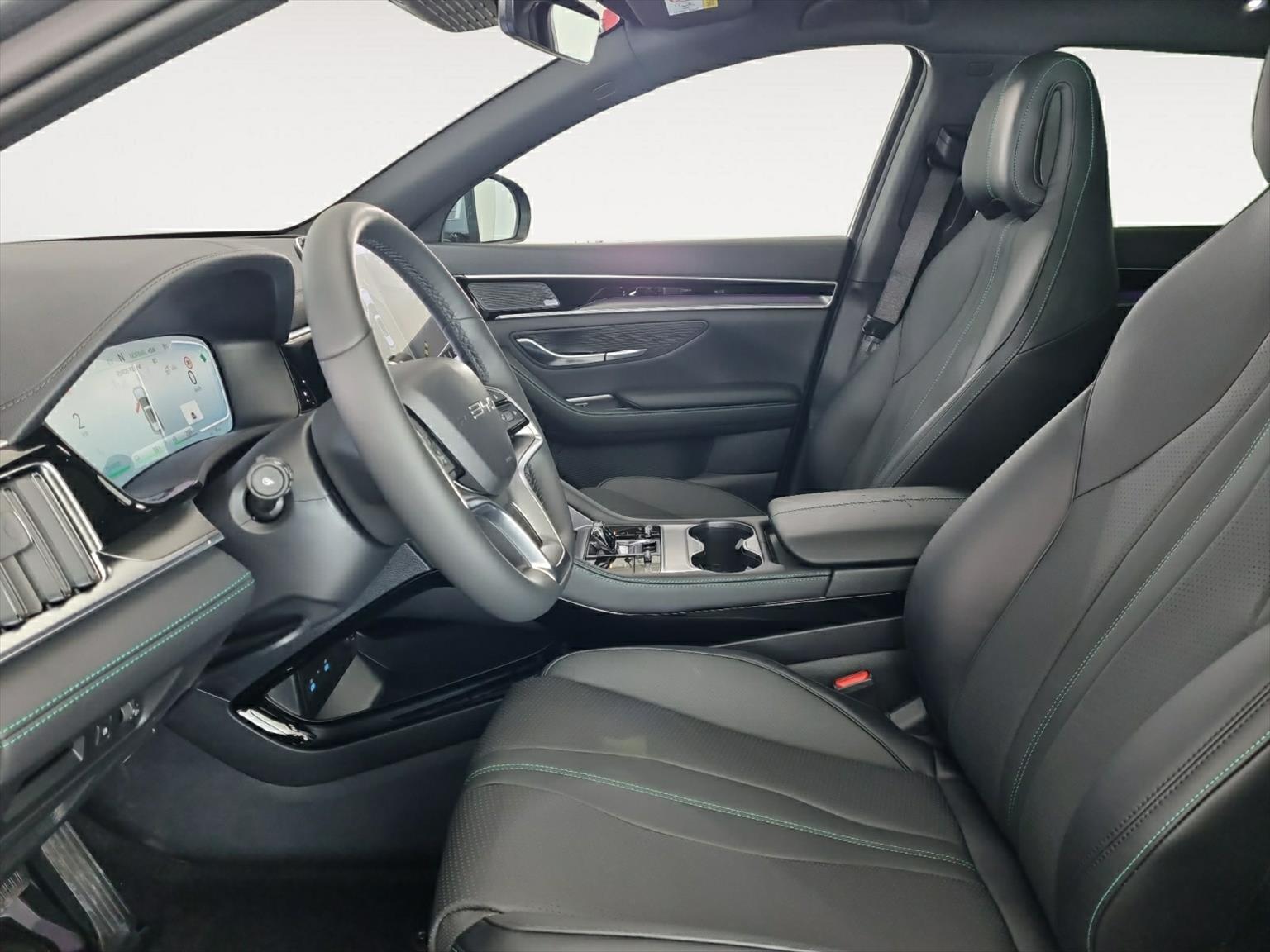 BYD Seal U DM-i Design AWD-image-4