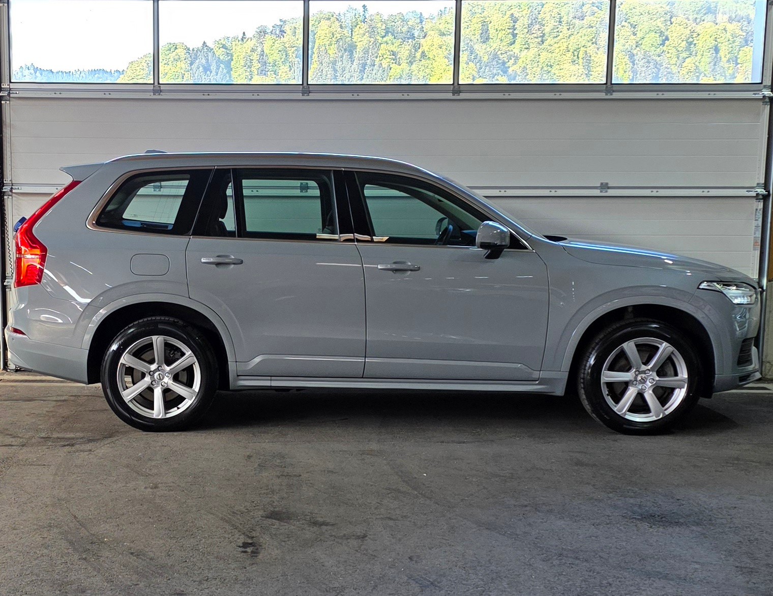 VOLVO XC90 B5 Benzin Mild Hybrid AWD *7-Sitzer*Pilot Assist*AHK*Carplay/AndroidAuto*Rückfahrkamera*Sitz- Lenkradheizung*-image-5