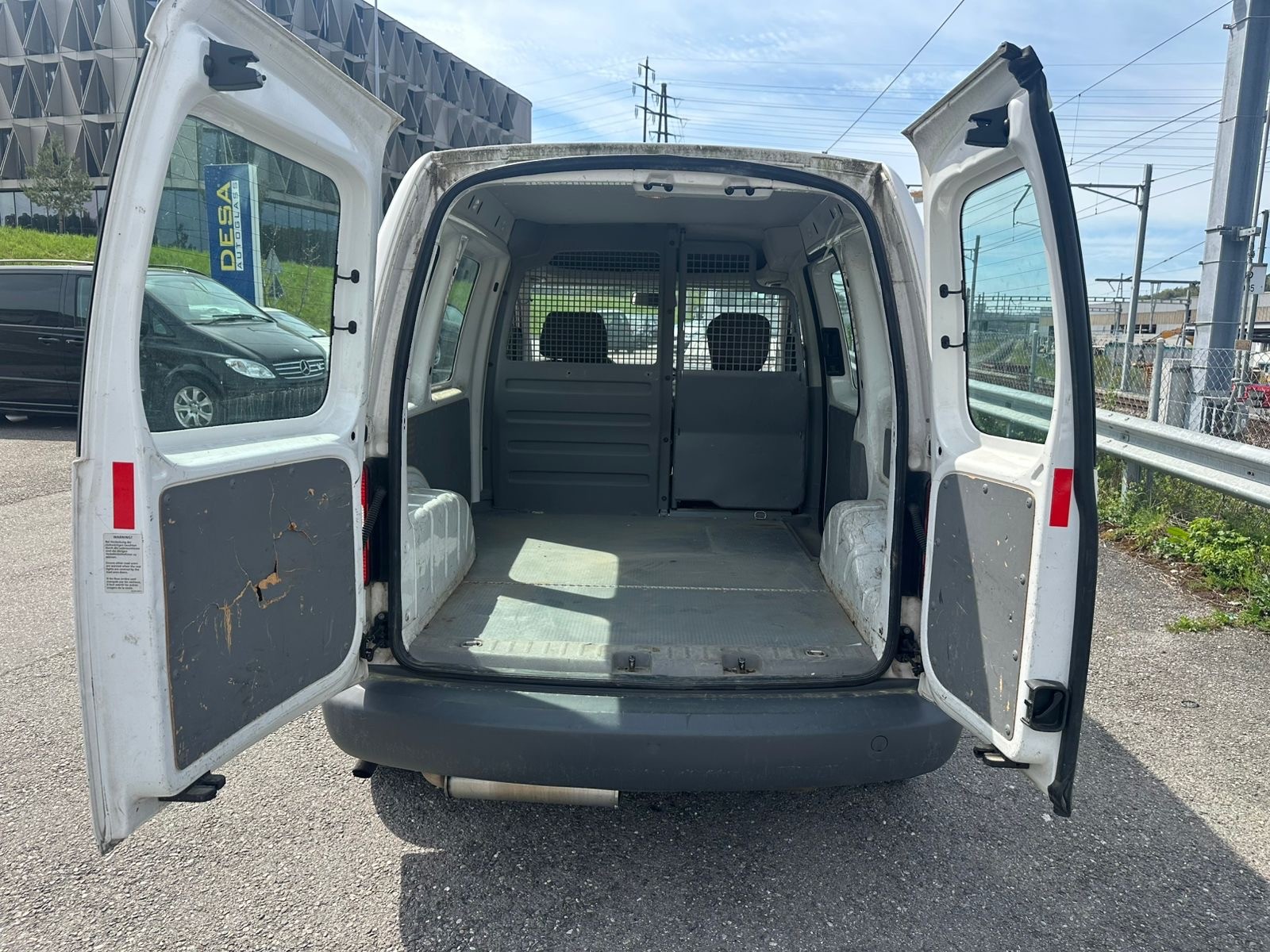 VW Caddy 2.0 EcoFuel-image-6