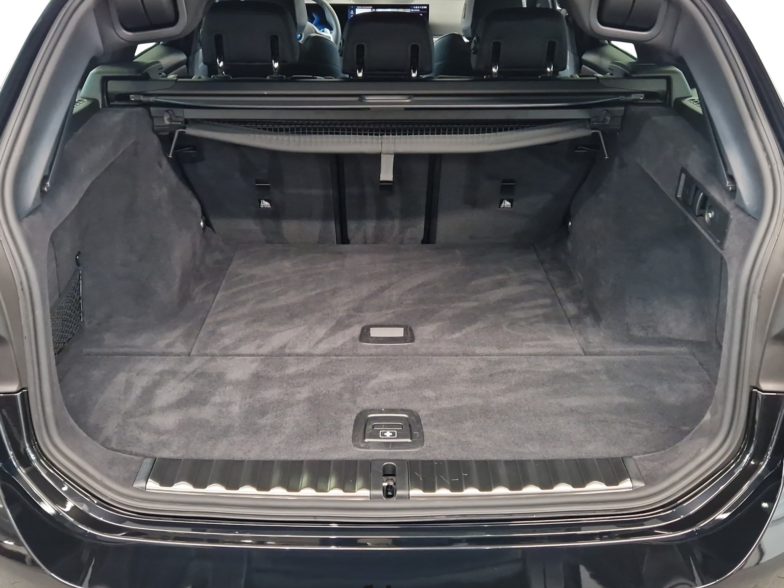 BMW 320d xDrive SAG Touring M Sport-image-4
