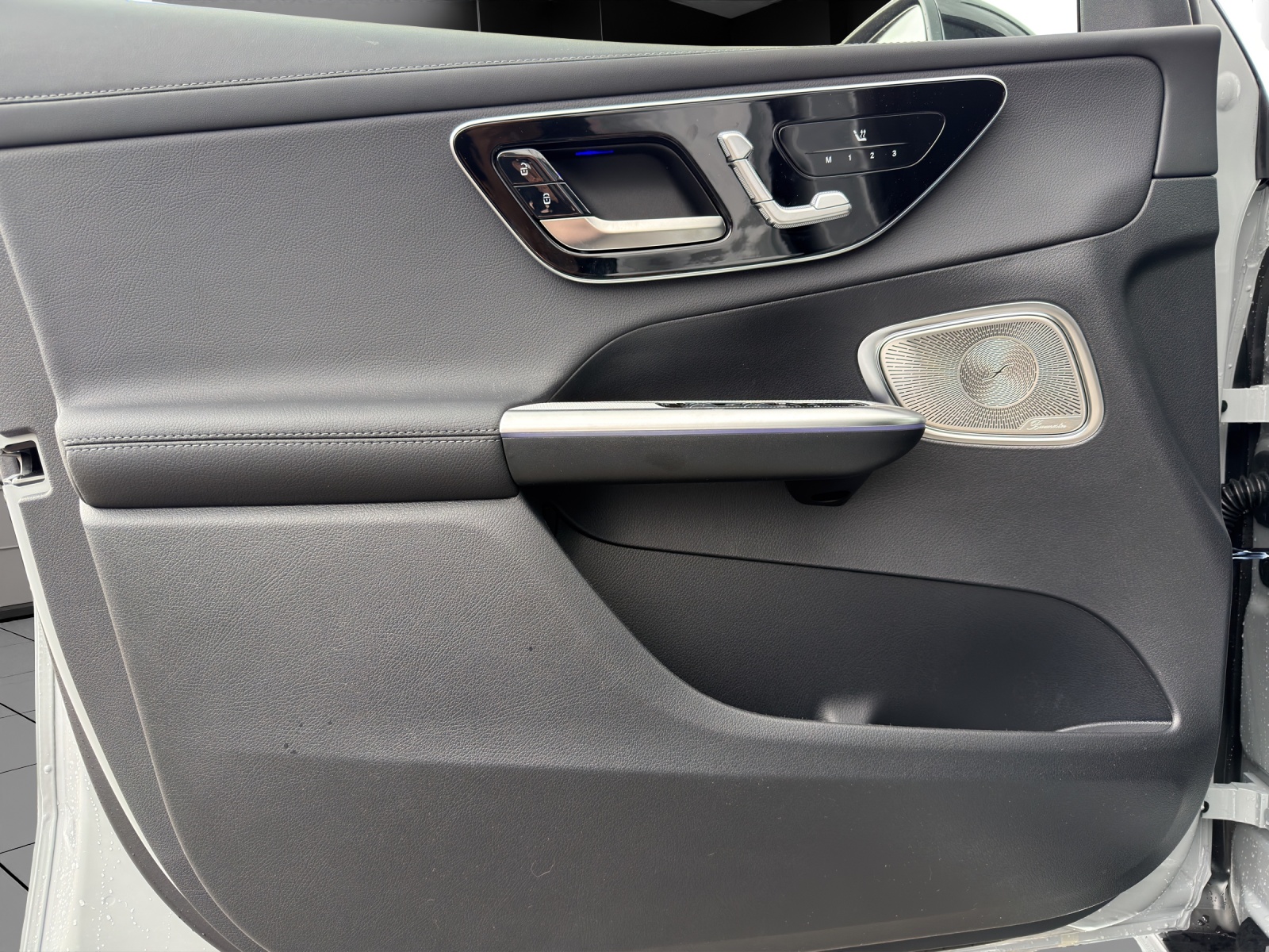 Image MERCEDES-BENZ GLC-400 GLC 400 e 4Matic EQ Star 9G-Tronic