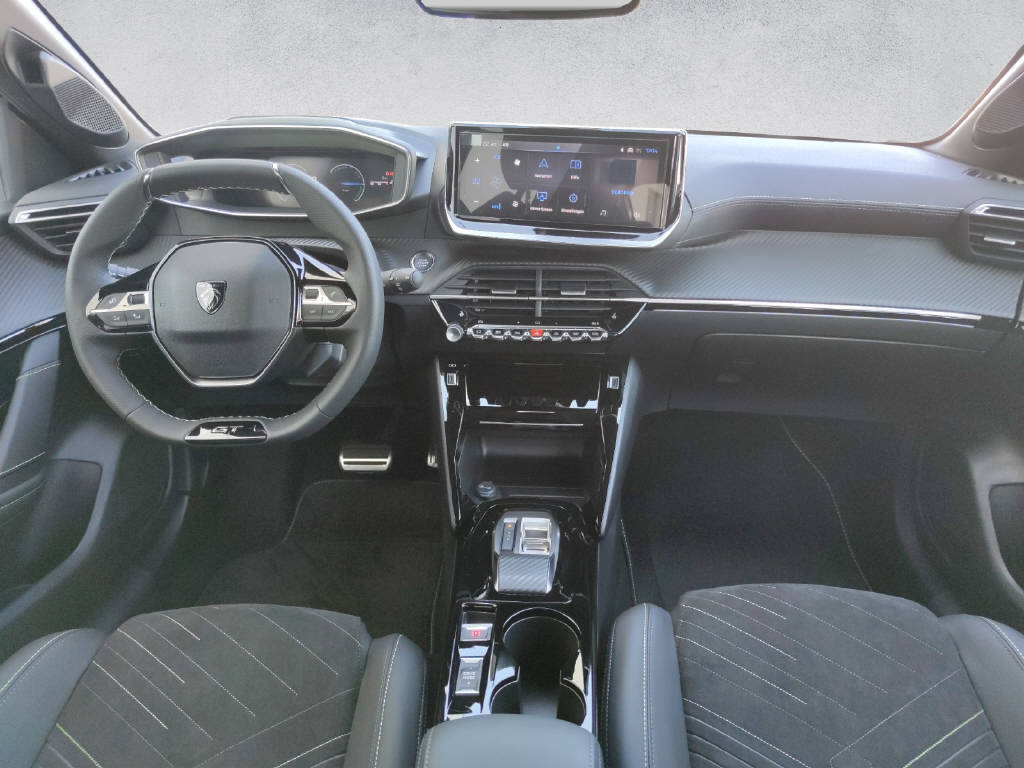 PEUGEOT 208 1.2 Hybrid 145 GT-image-13