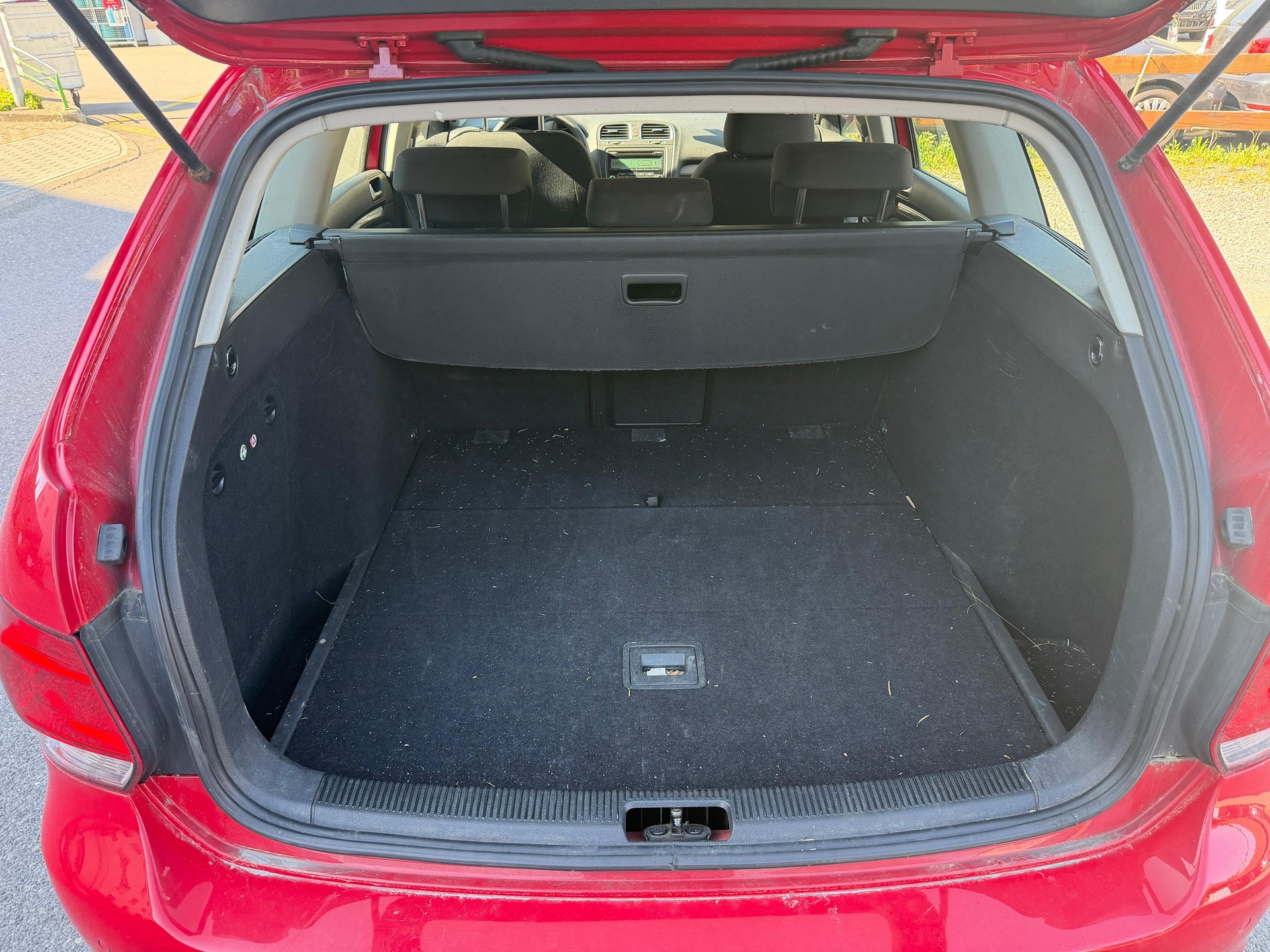 VW Golf Variant 1.2 TSI Team-image-4