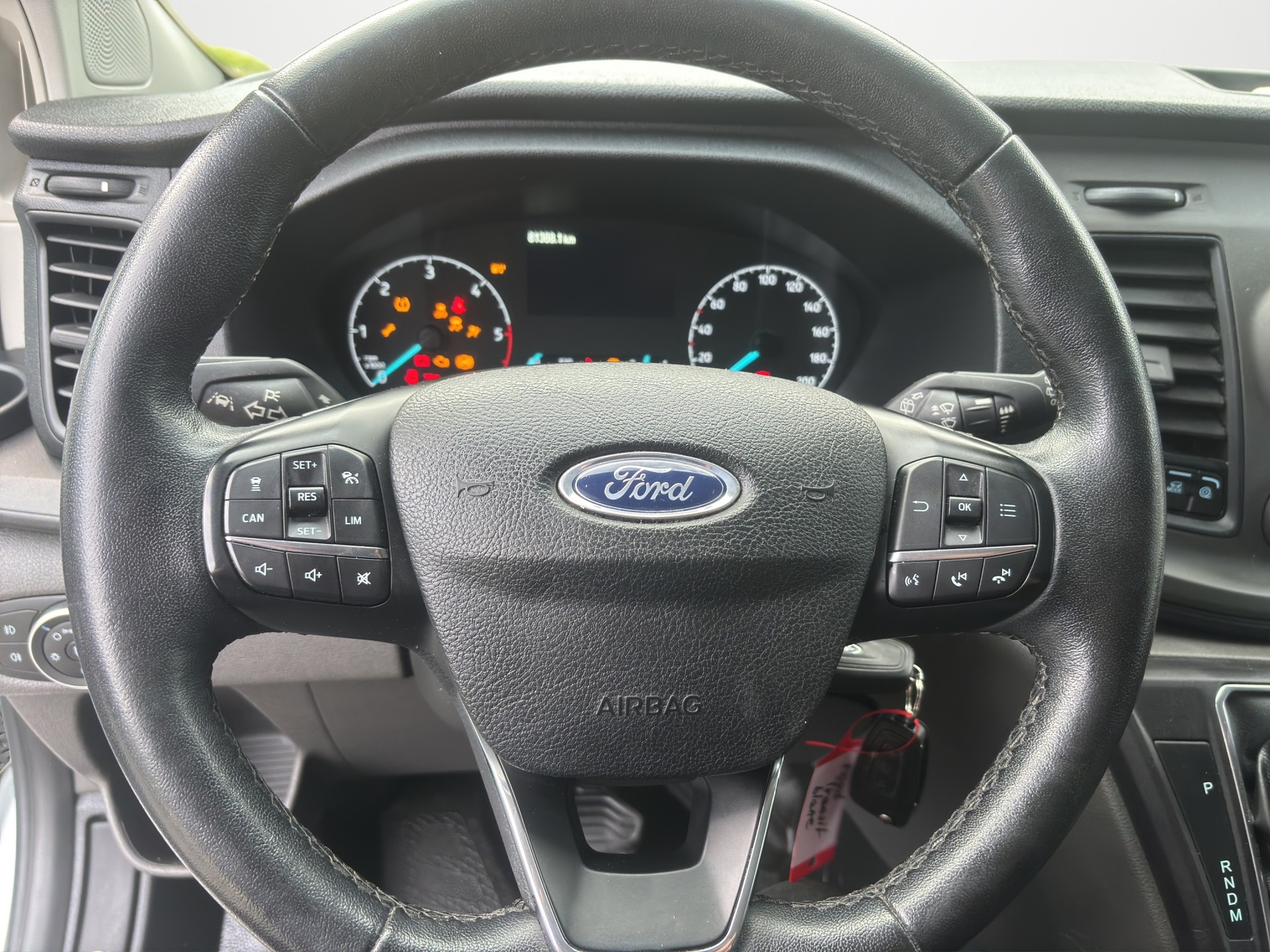 FORD Transit Custom 320 L1H1 Trend A-image-9