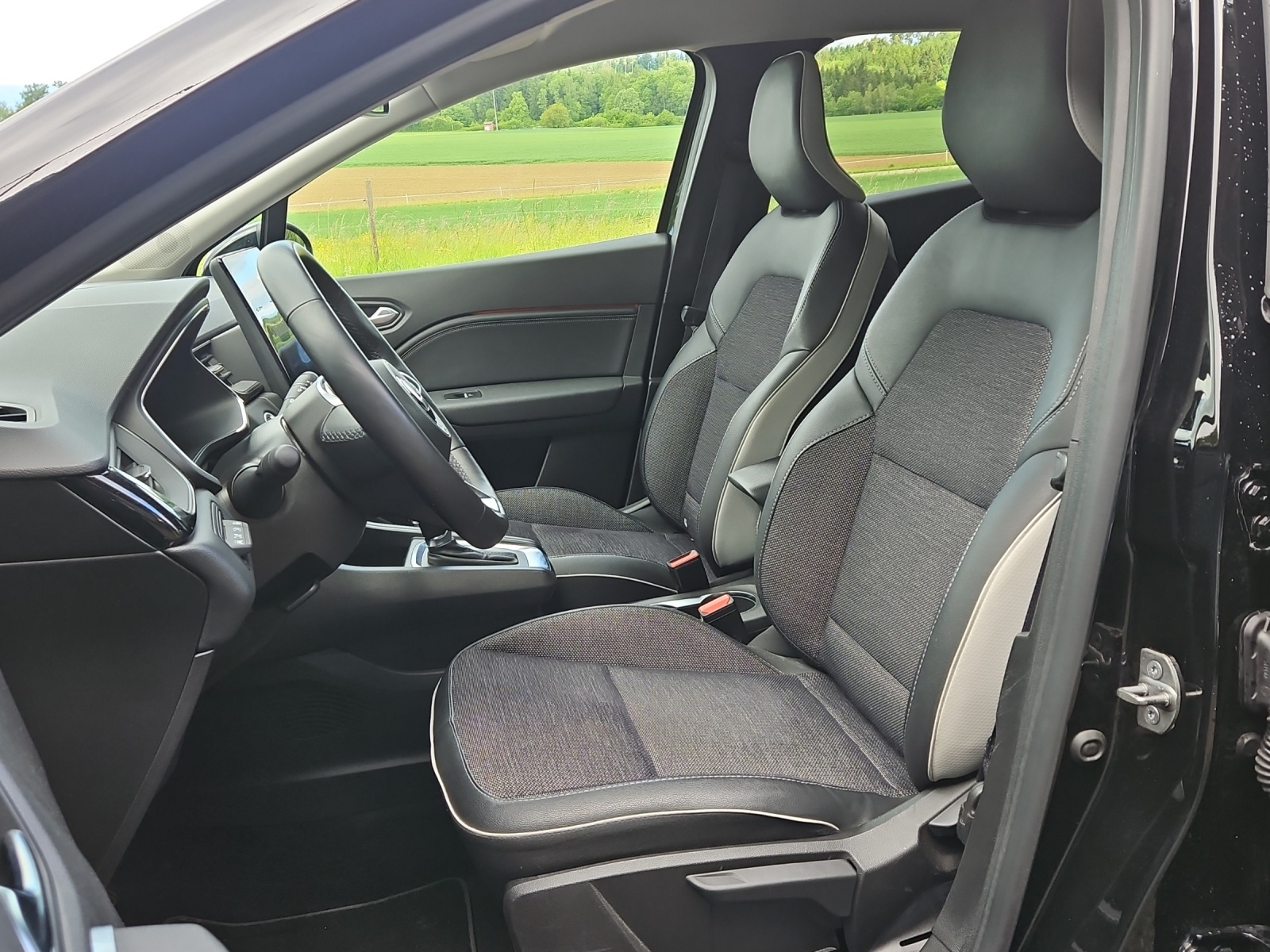 MITSUBISHI ASX 1.6 HEV Intense-image-6