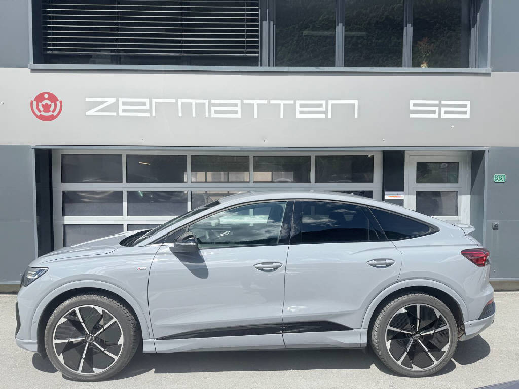 AUDI Q4 e-tron Sportback 50 quattro