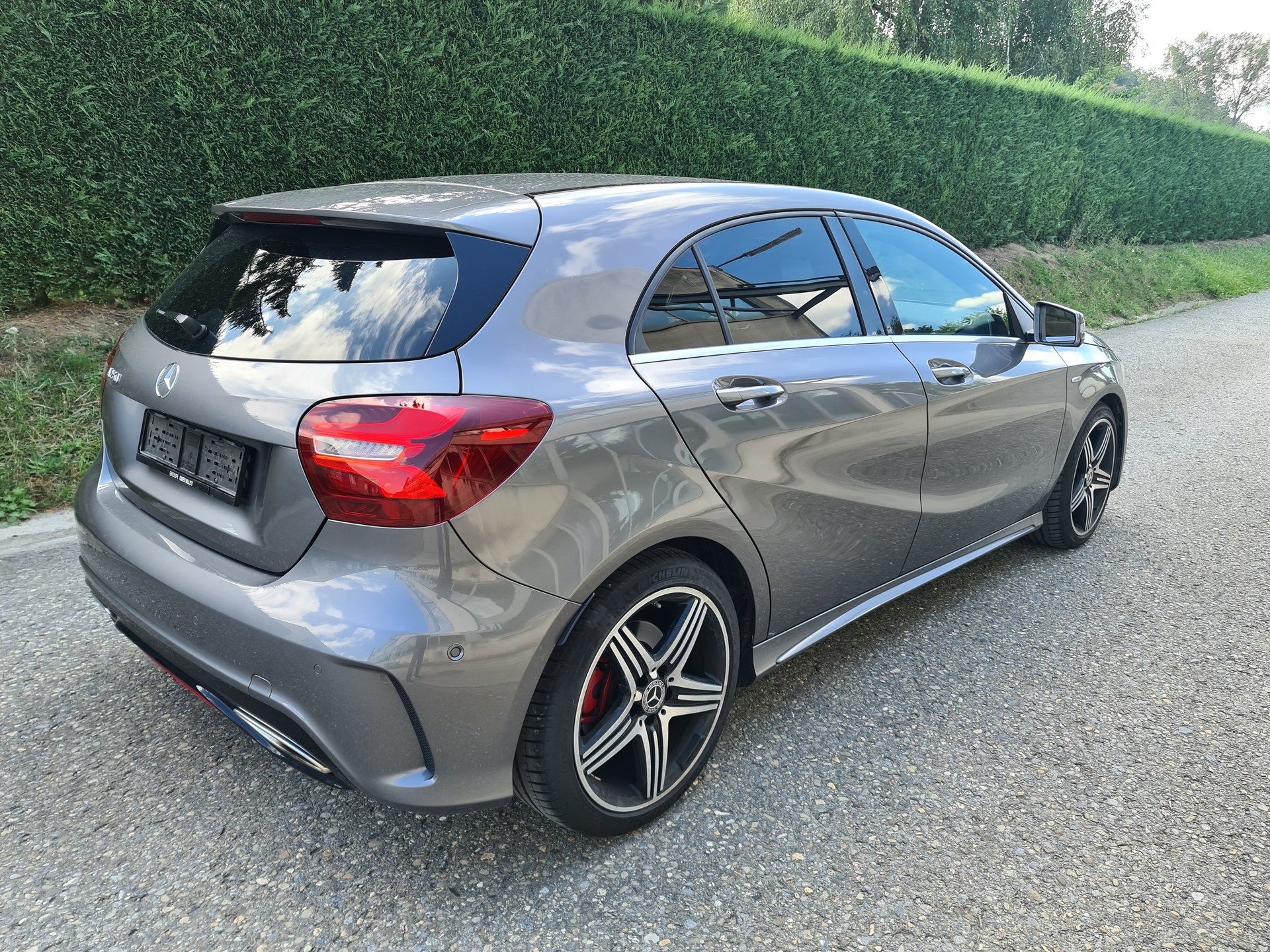 MERCEDES-BENZ A 250 Sport 7G-DCT-image-14