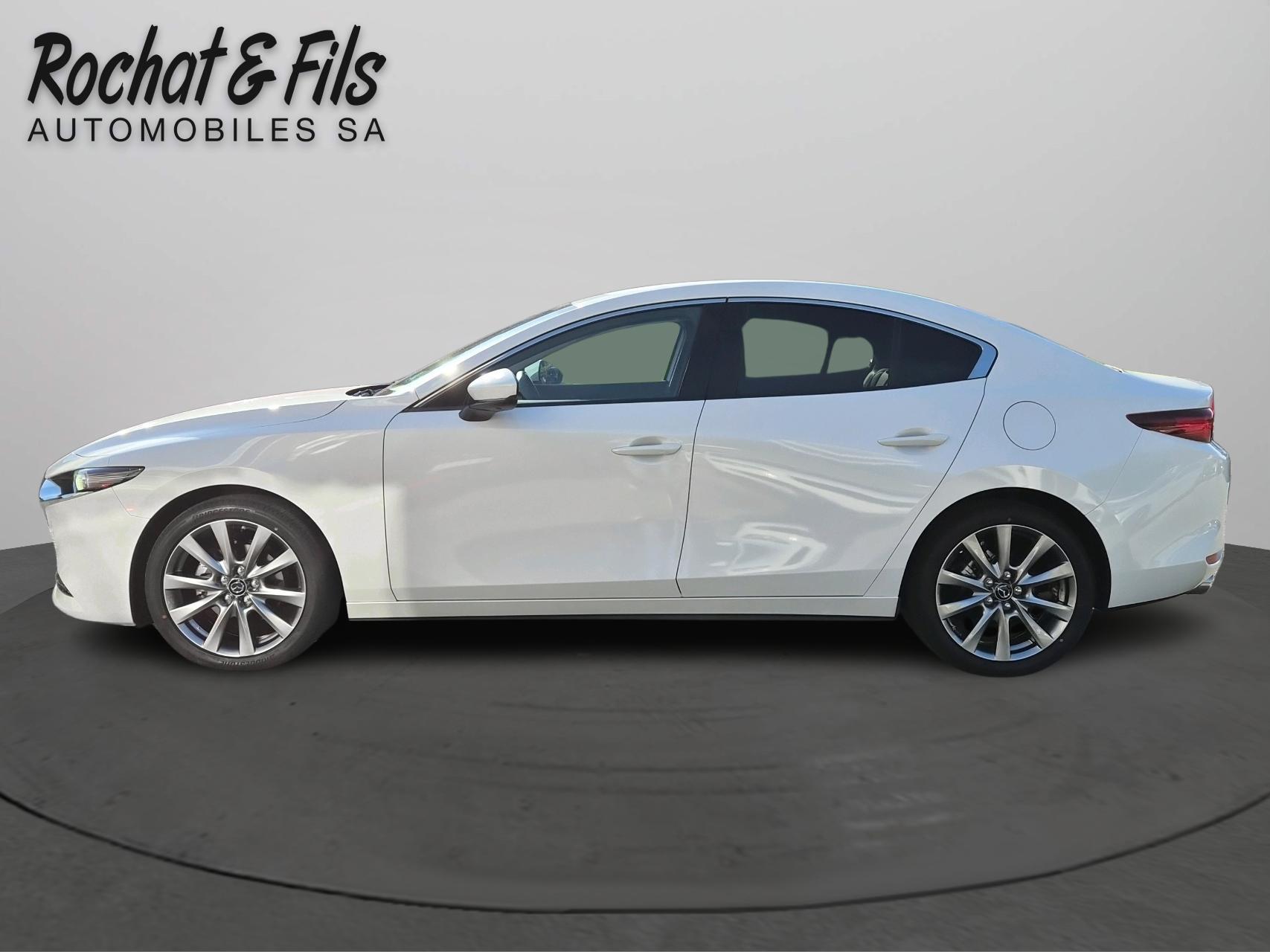 MAZDA 3 Sedan SKYACTIV-X M Hybrid 186 Revolution Automat-showroom-element-1