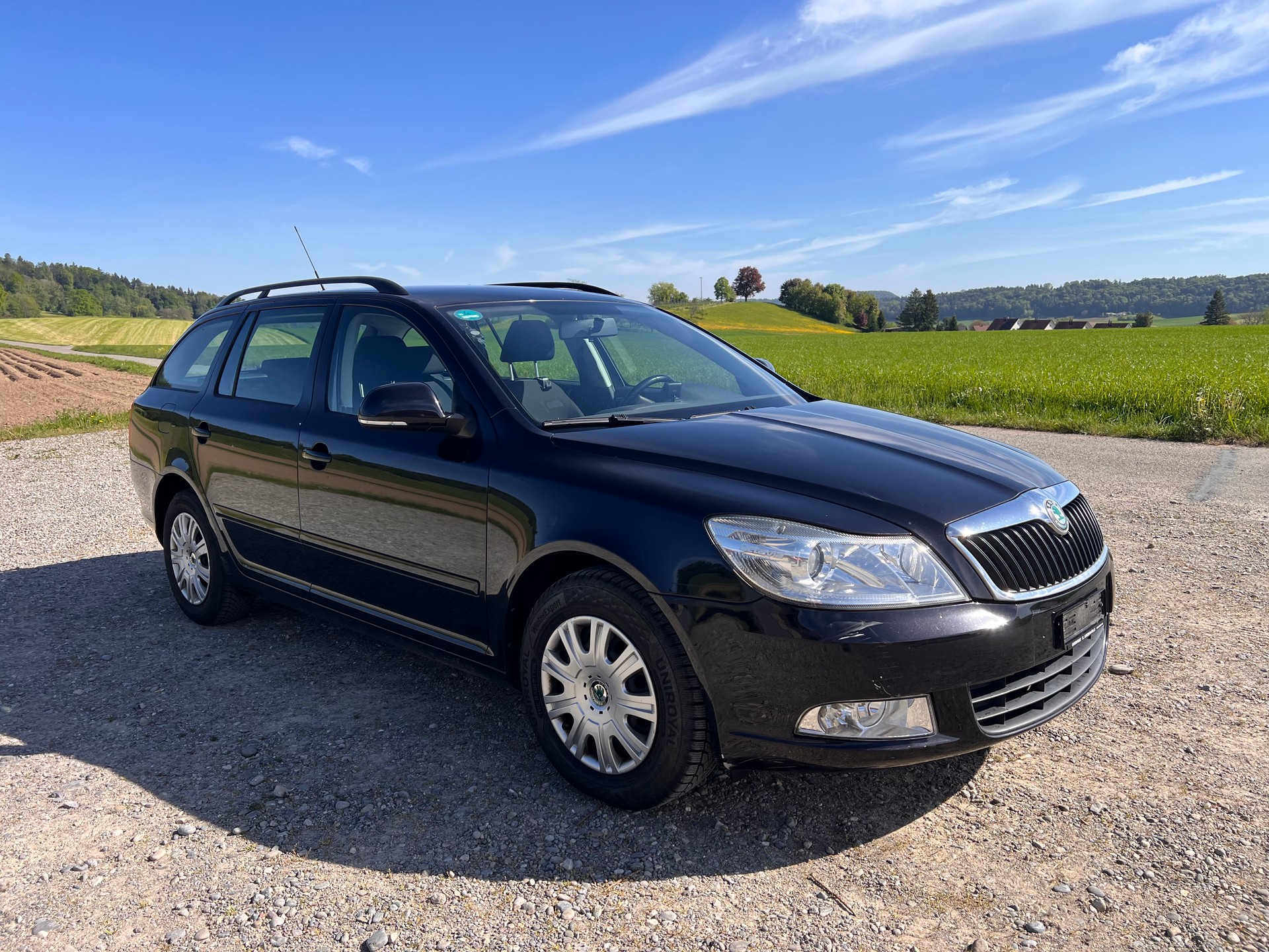 SKODA 2.0 TDI Ambiente-image-2