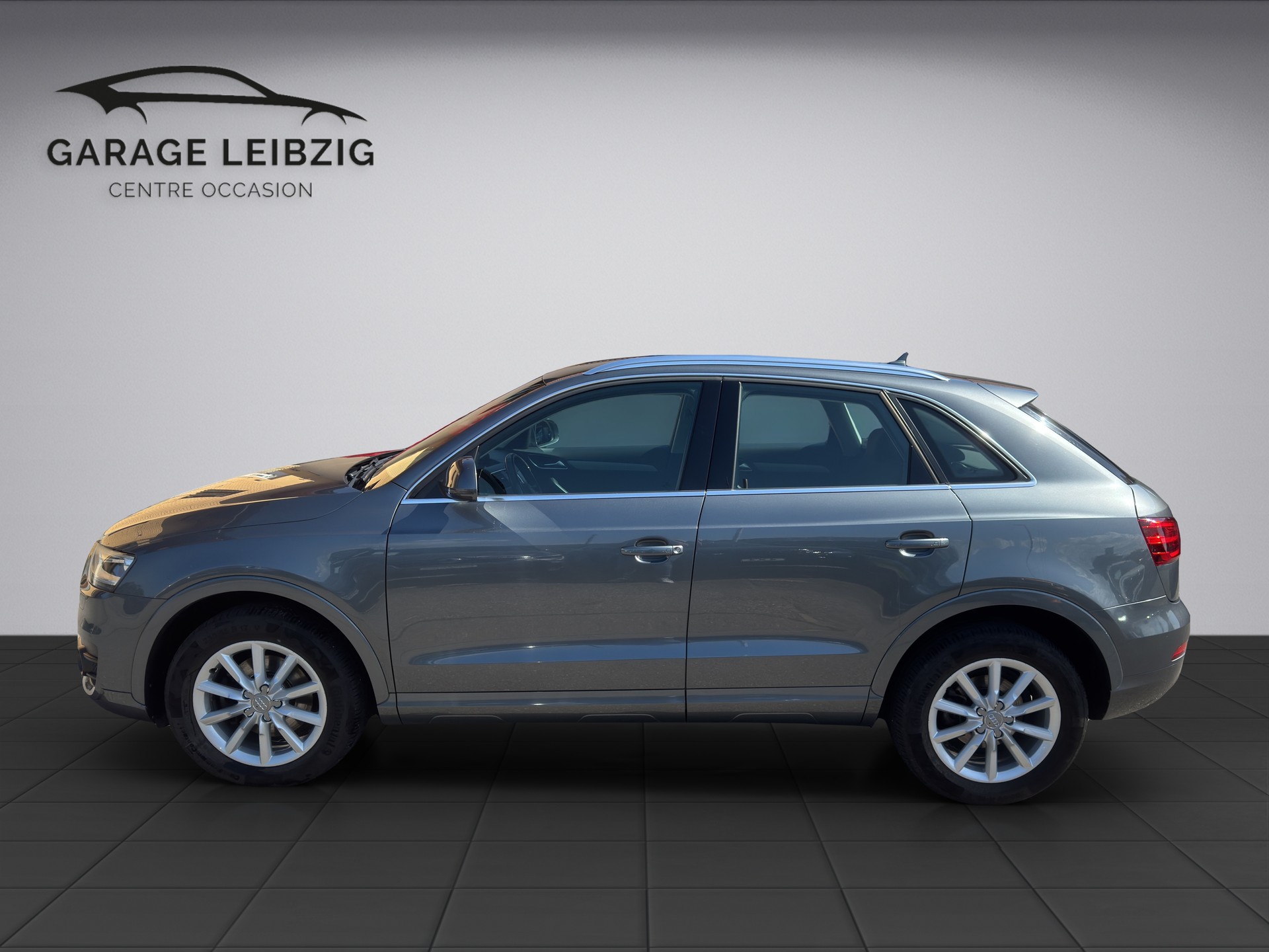 AUDI Q3 2.0 TDI 140 quattro S-Tronic-image-1