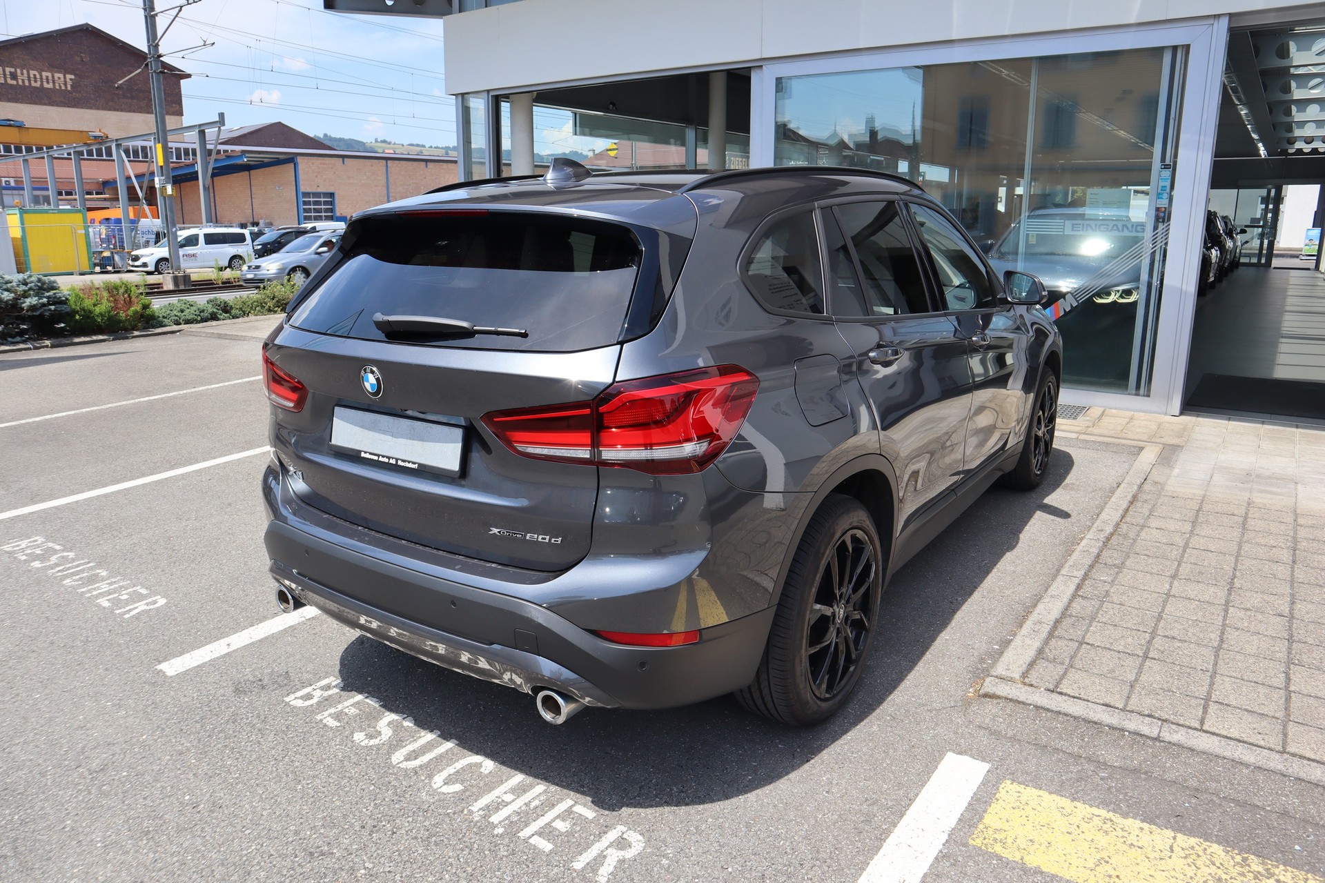 BMW X1 xDrive 20d Steptronic mit AHK Euro 6-image-3