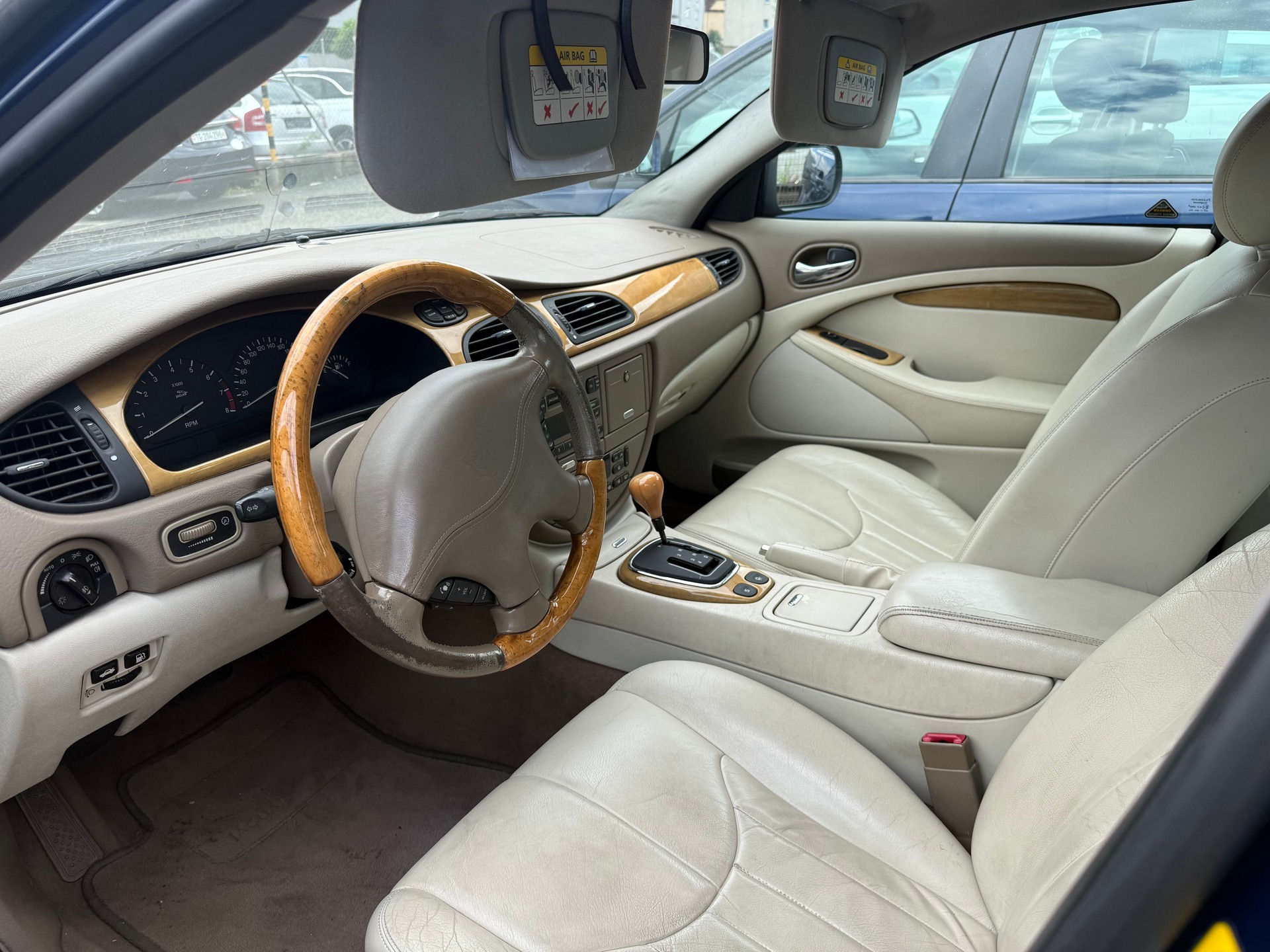 JAGUAR S-Type 3.0 V6 Executive-image-4