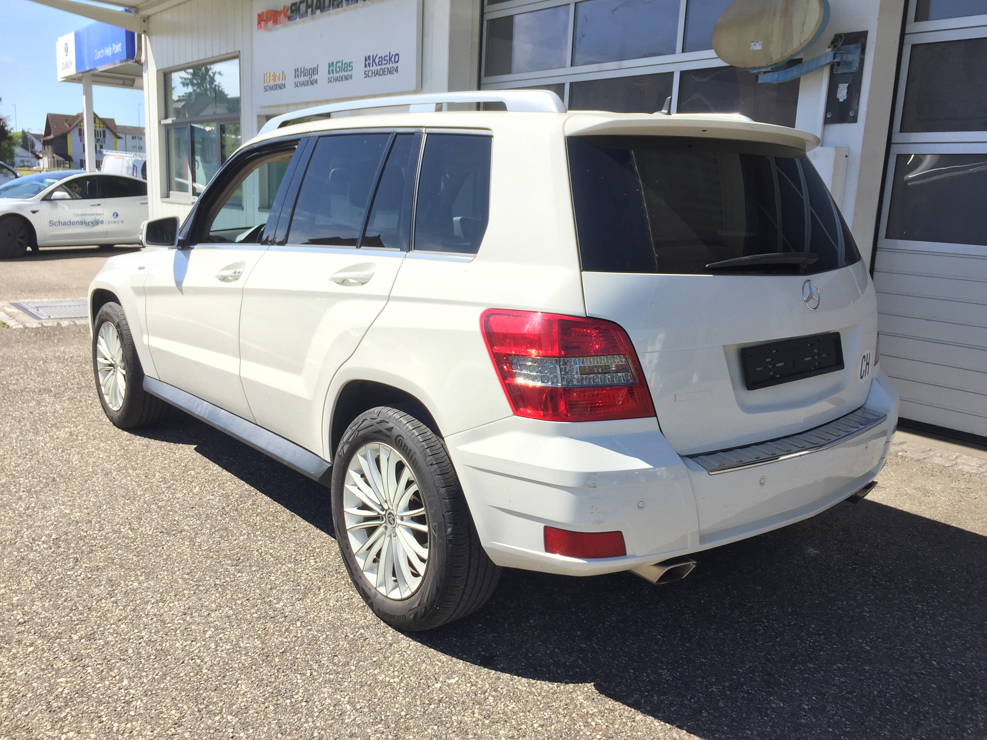 MERCEDES-BENZ GLK 220 CDI BlueEfficiency 4Matic 7G-Tronic-image-5