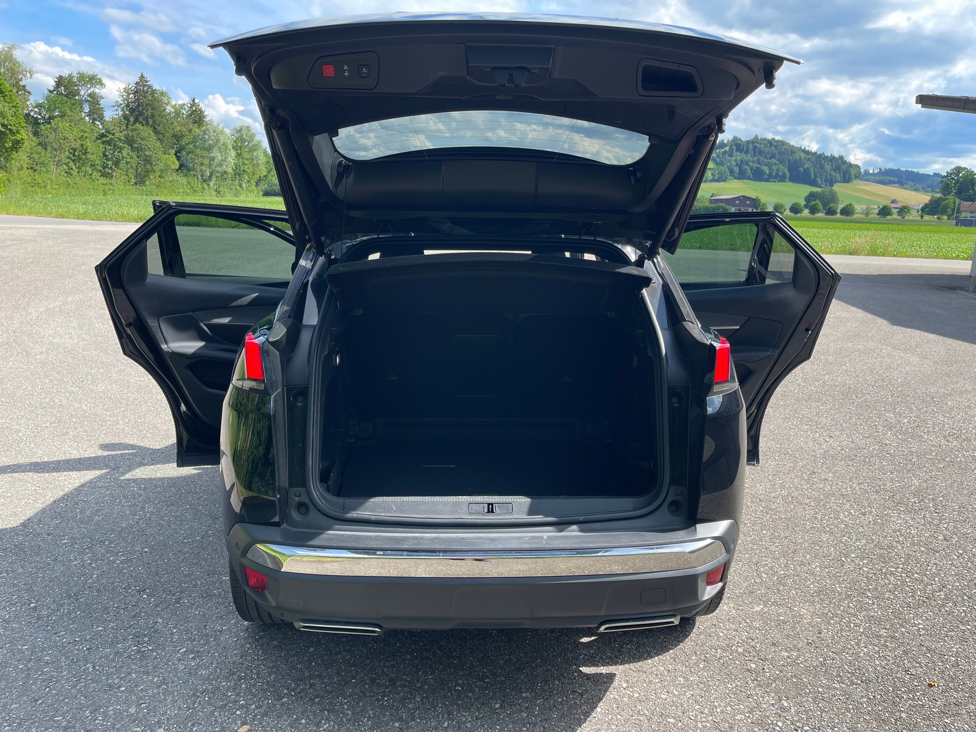 PEUGEOT 3008 1.5 BlueHDi GT Line EAT-image-10