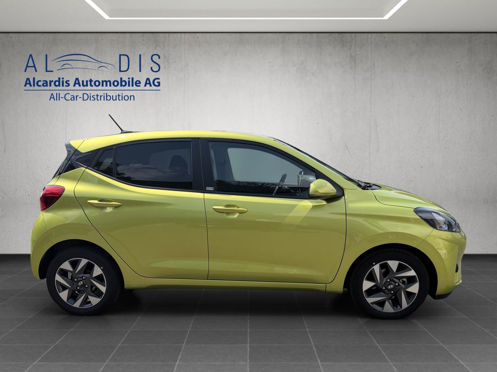 HYUNDAI i10 1.2 Amplia Aut.-image-2