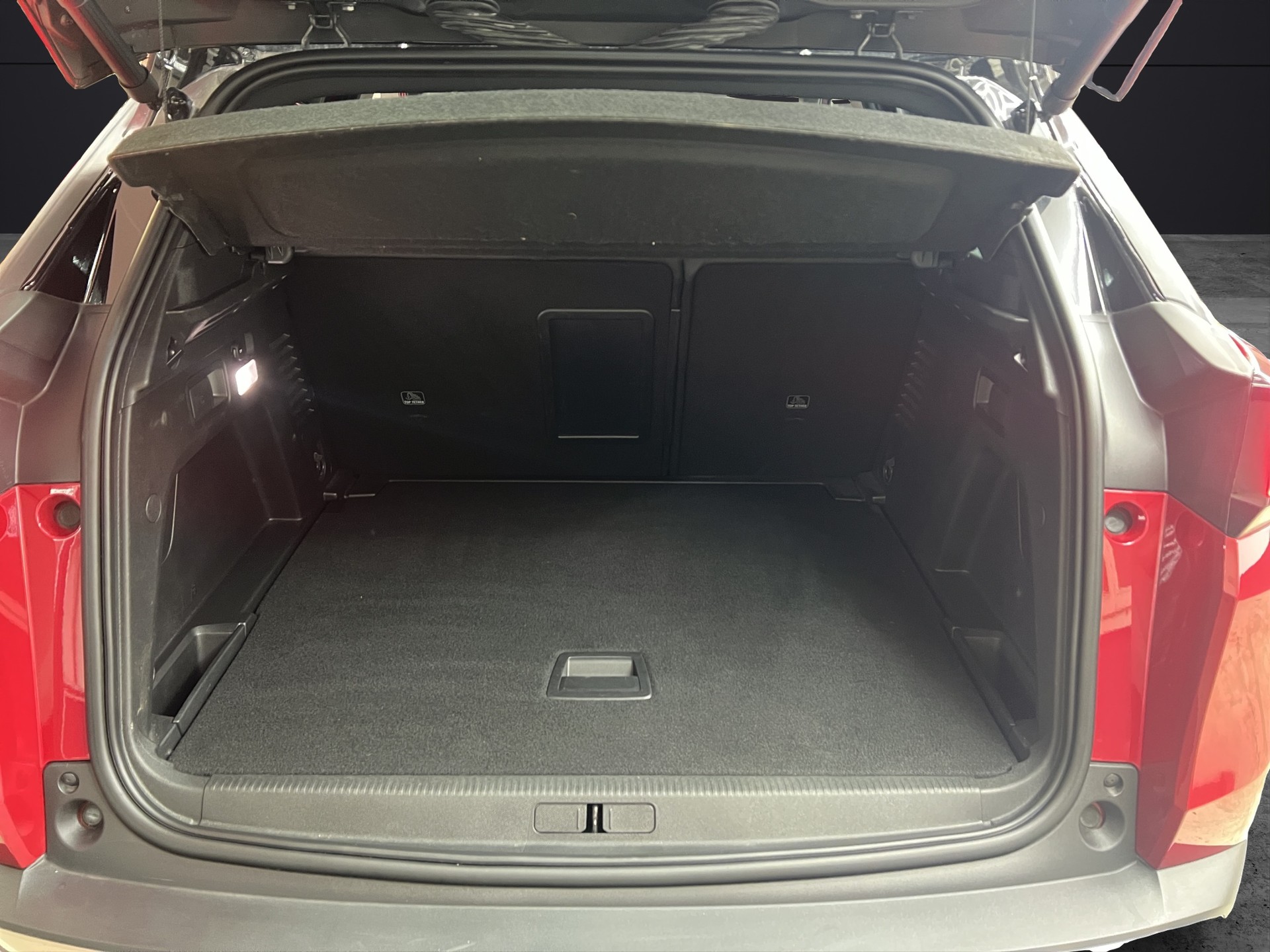PEUGEOT 3008 1.6 THP GT Line EAT-image-14