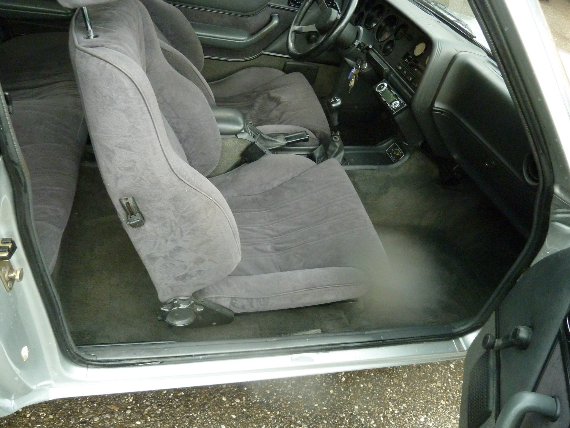 FORD 2,8 Turbo-image-6