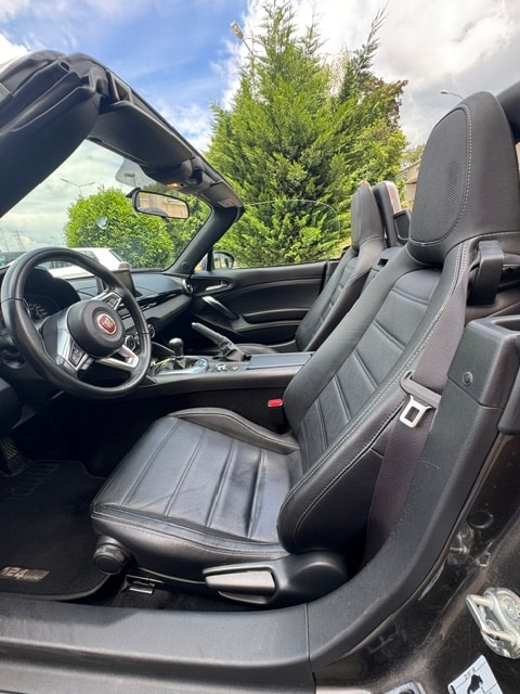 FIAT 124 Spider 1.4 TB Lusso-image-12