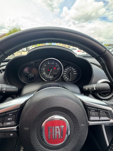 FIAT 124 Spider 1.4 TB Lusso-image-14