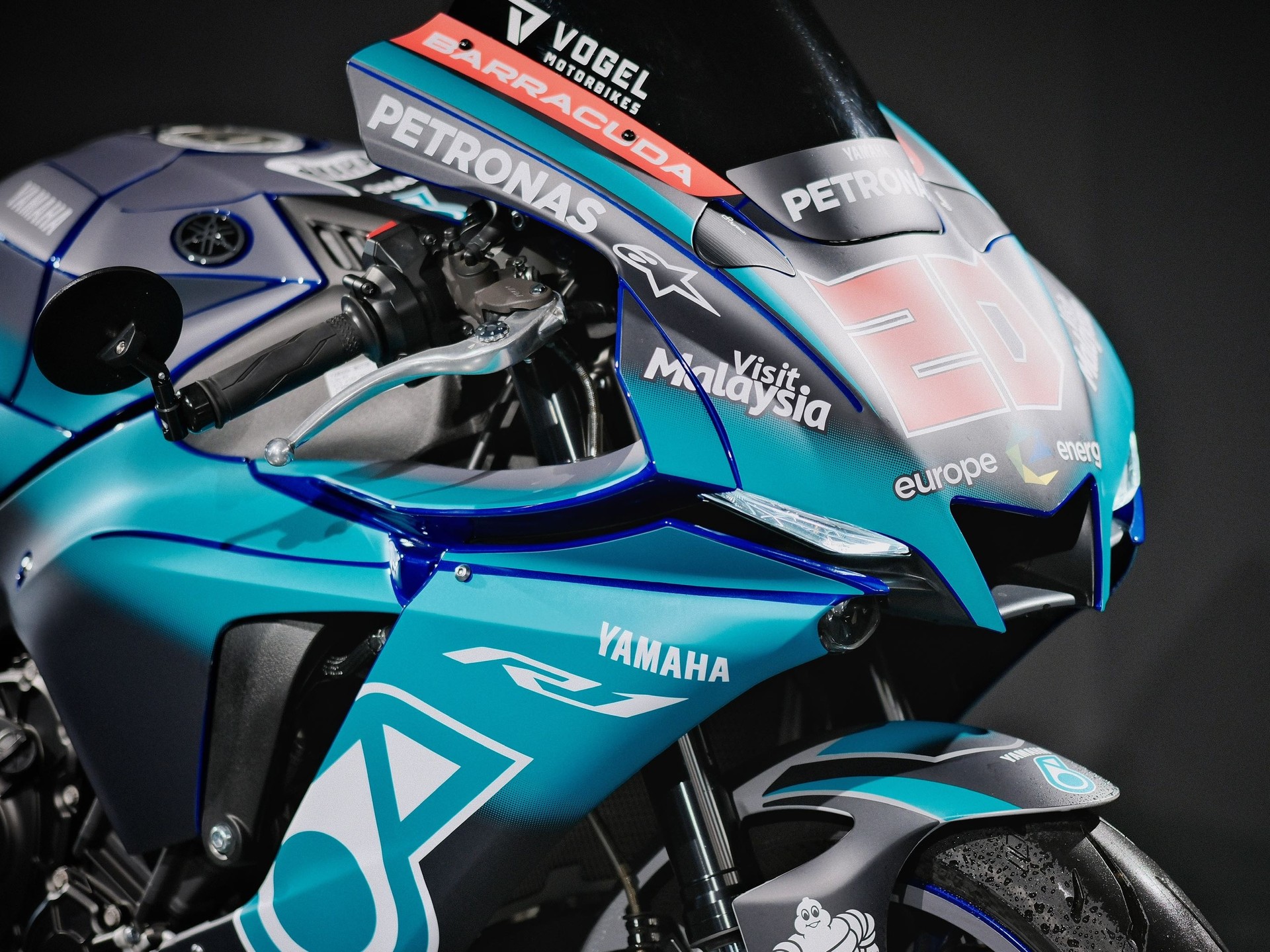 YAMAHA YZF-R1 ABS-image-6
