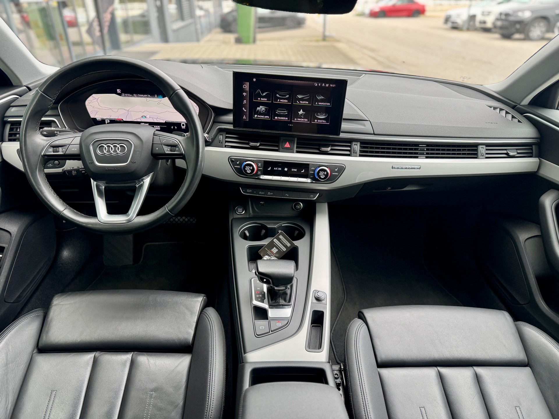 AUDI A4 Avant 40 TDI S line quattro S-tronic-image-7