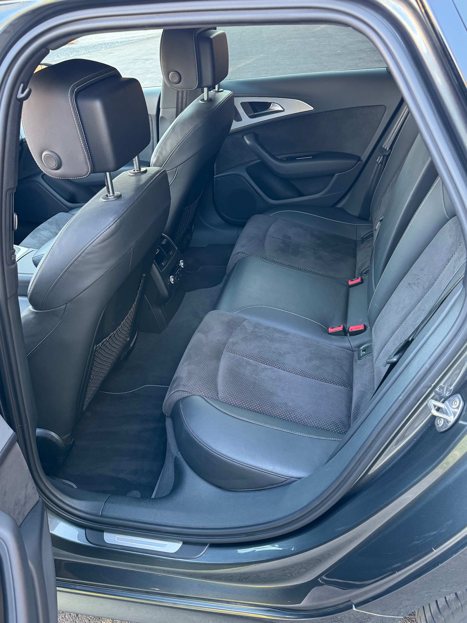 AUDI 3.0 V6 TDI 218 quattro S-Tr.-image-7