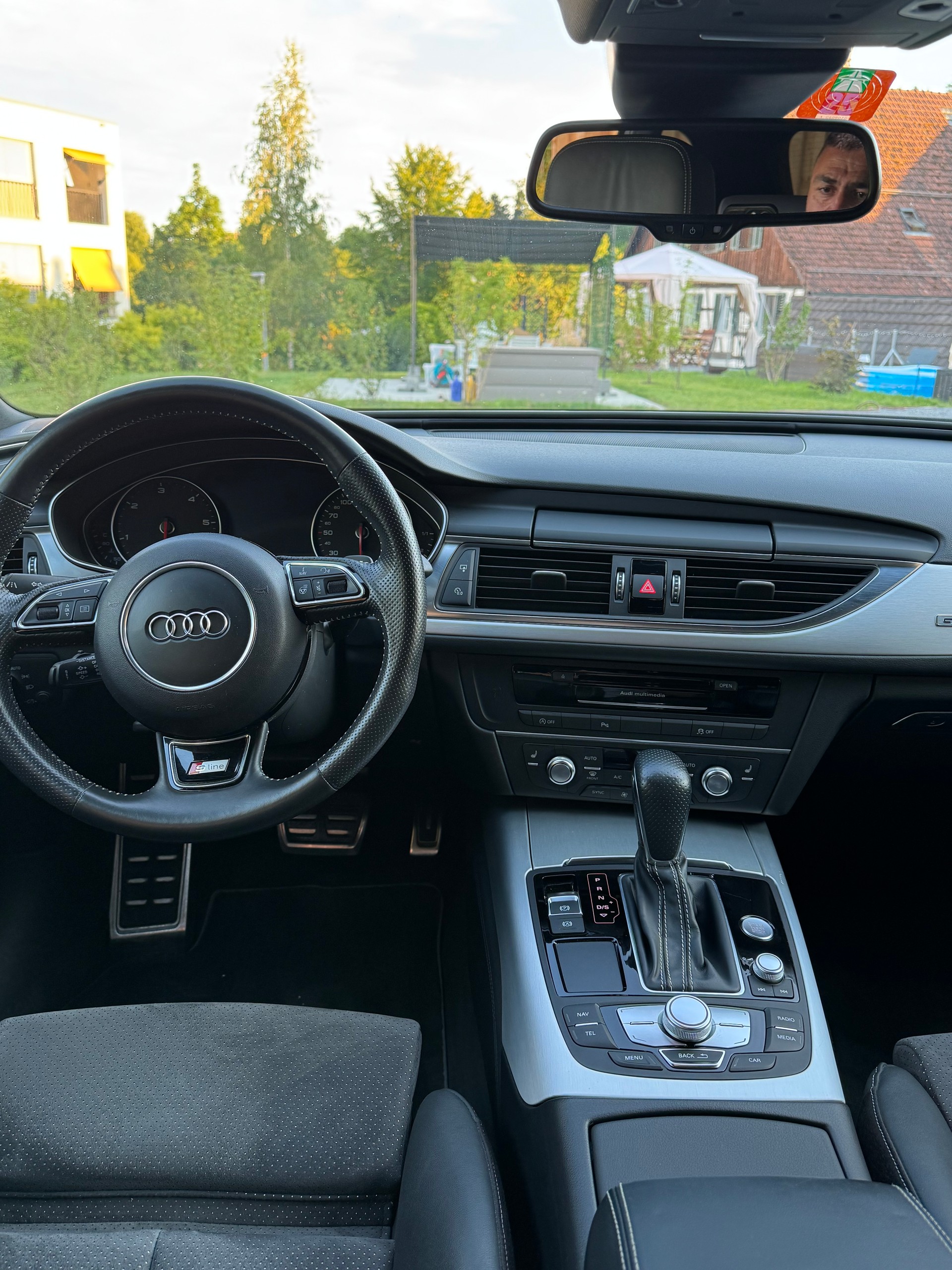 AUDI 3.0 V6 TDI 218 quattro S-Tr.-image-5
