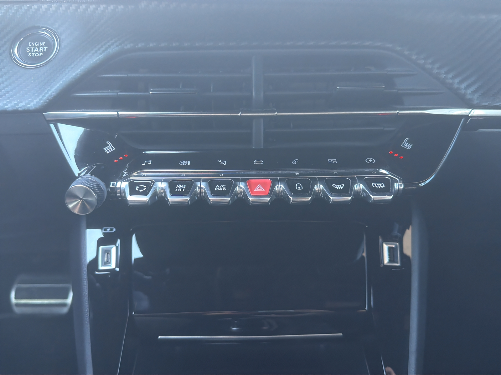 PEUGEOT 208 e-GT Pack-image-14