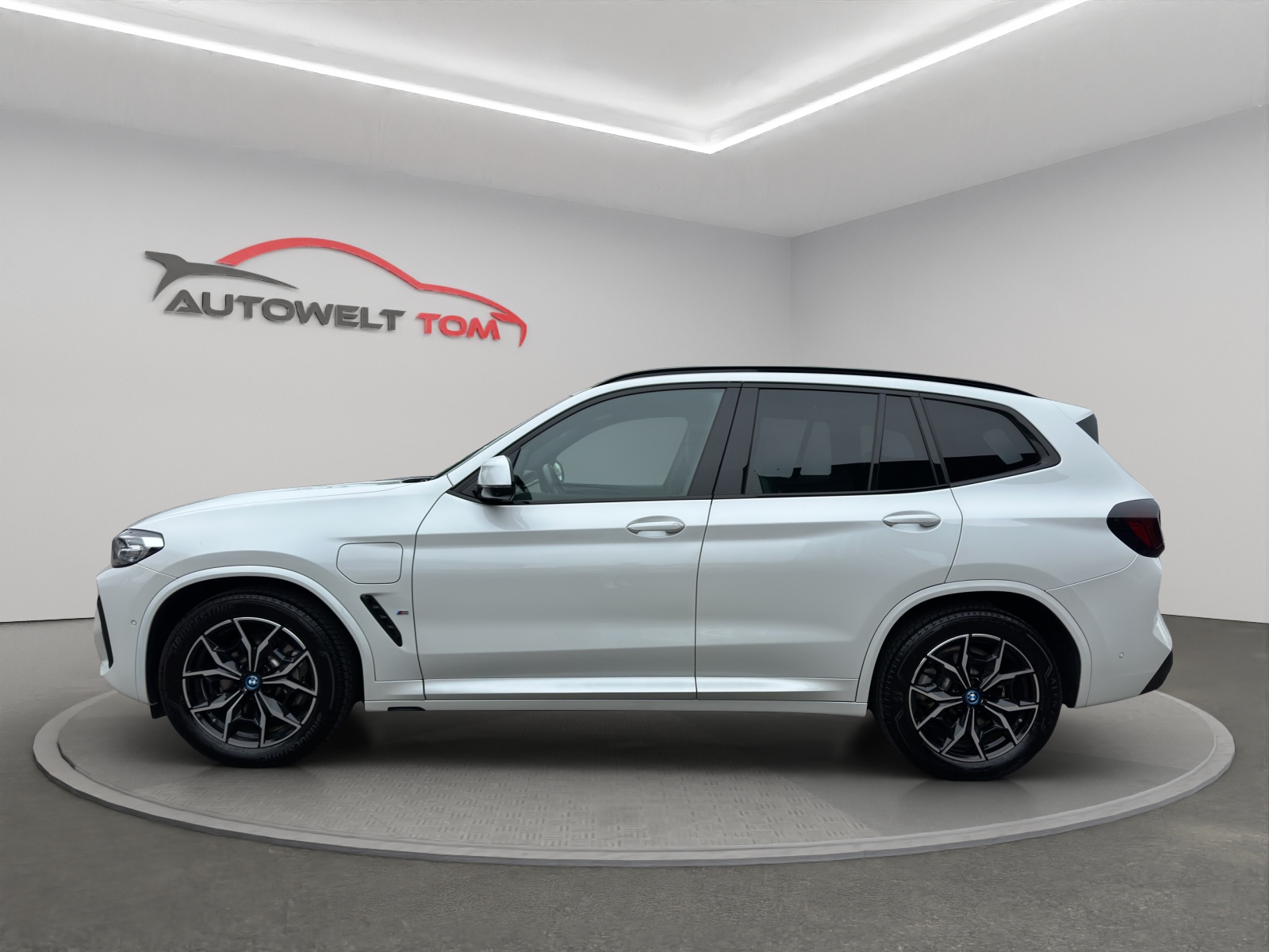 BMW X3 xDrive 30e M Sport-image-1