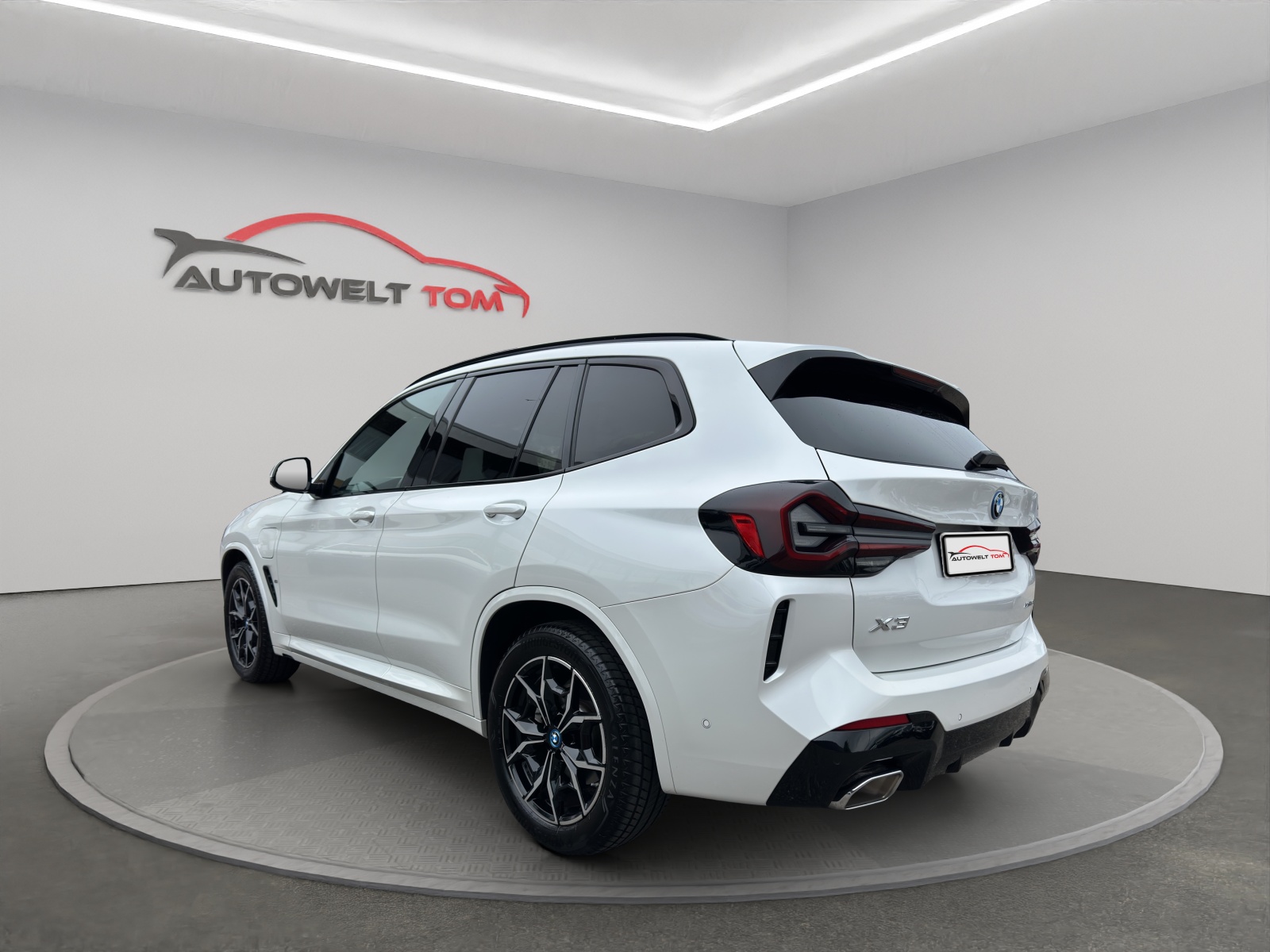BMW X3 xDrive 30e M Sport-image-2