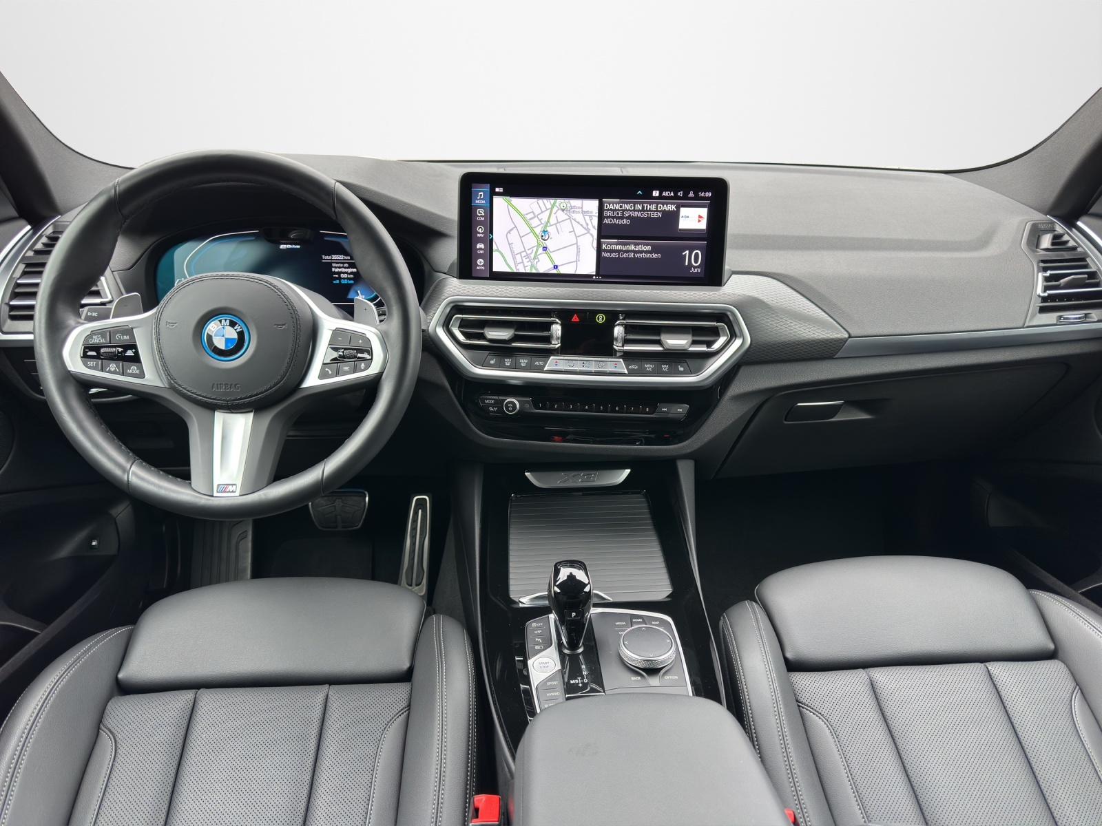 BMW X3 30e xDrive M Sport *CH-Wagen*-image-10