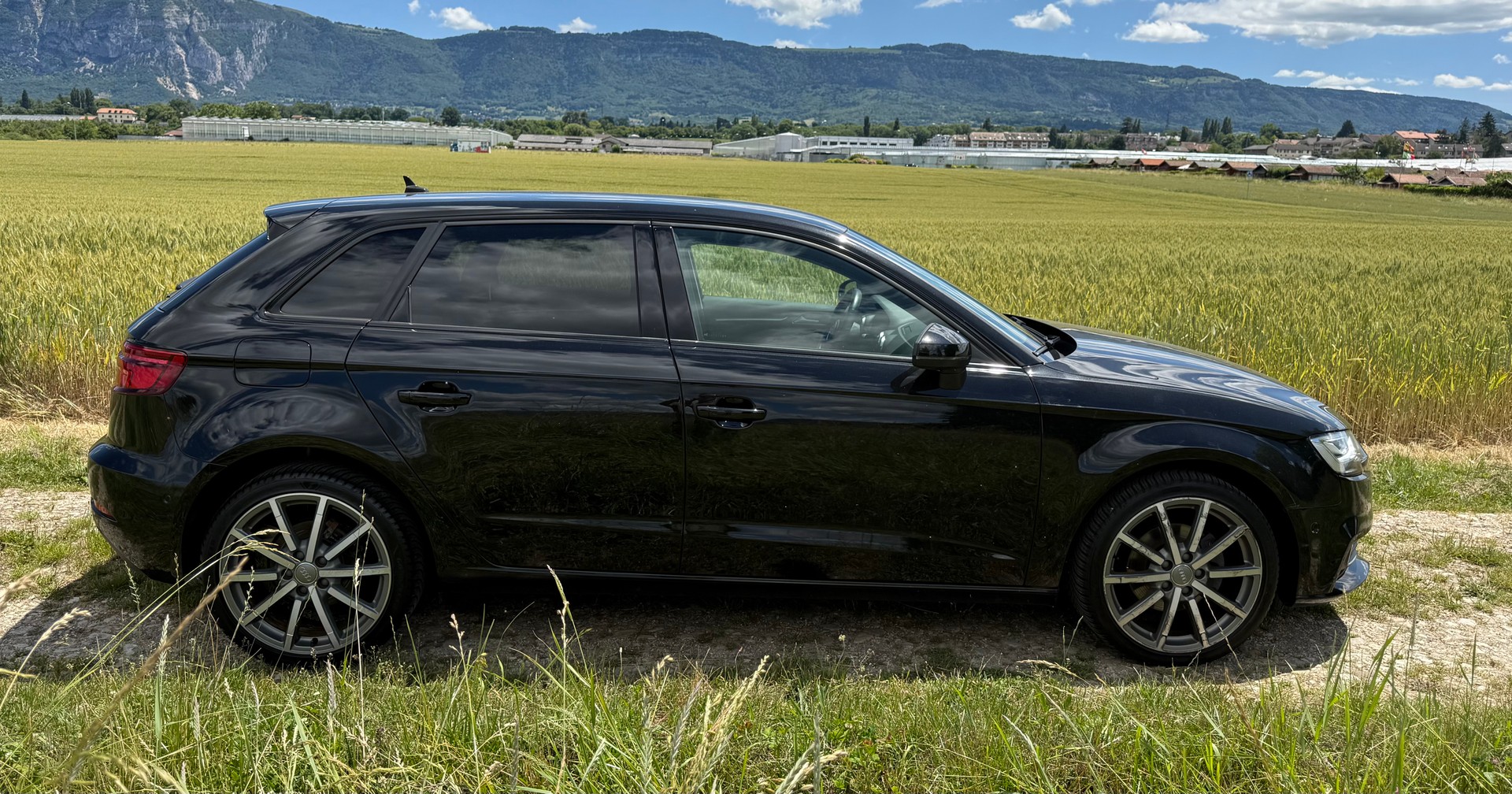 AUDI A3 Sportback 1.0 TFSI Sport-image-6