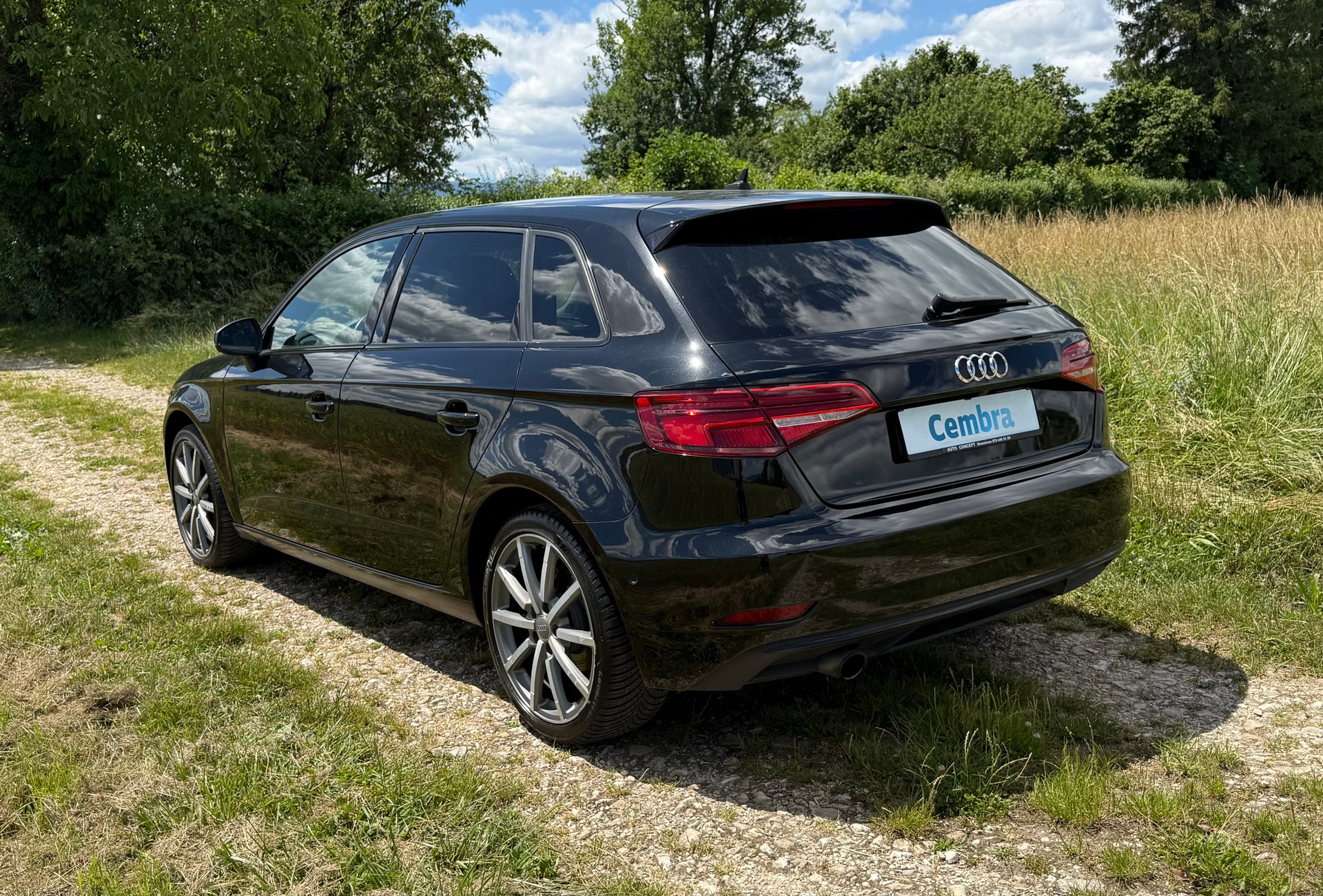 AUDI A3 Sportback 1.0 TFSI Sport-image-5